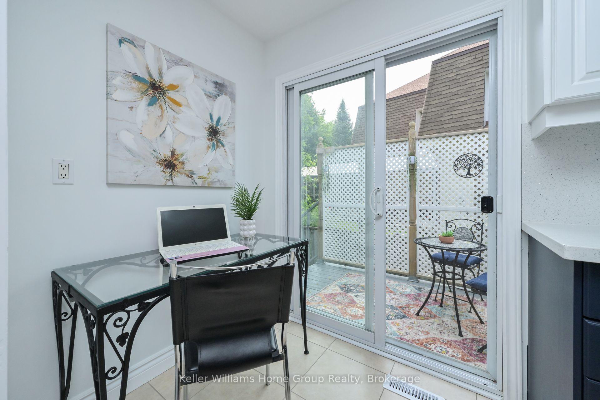 Photo 8 of 286 Whitehead Crescent, Caledon, Bolton North — HOMEH