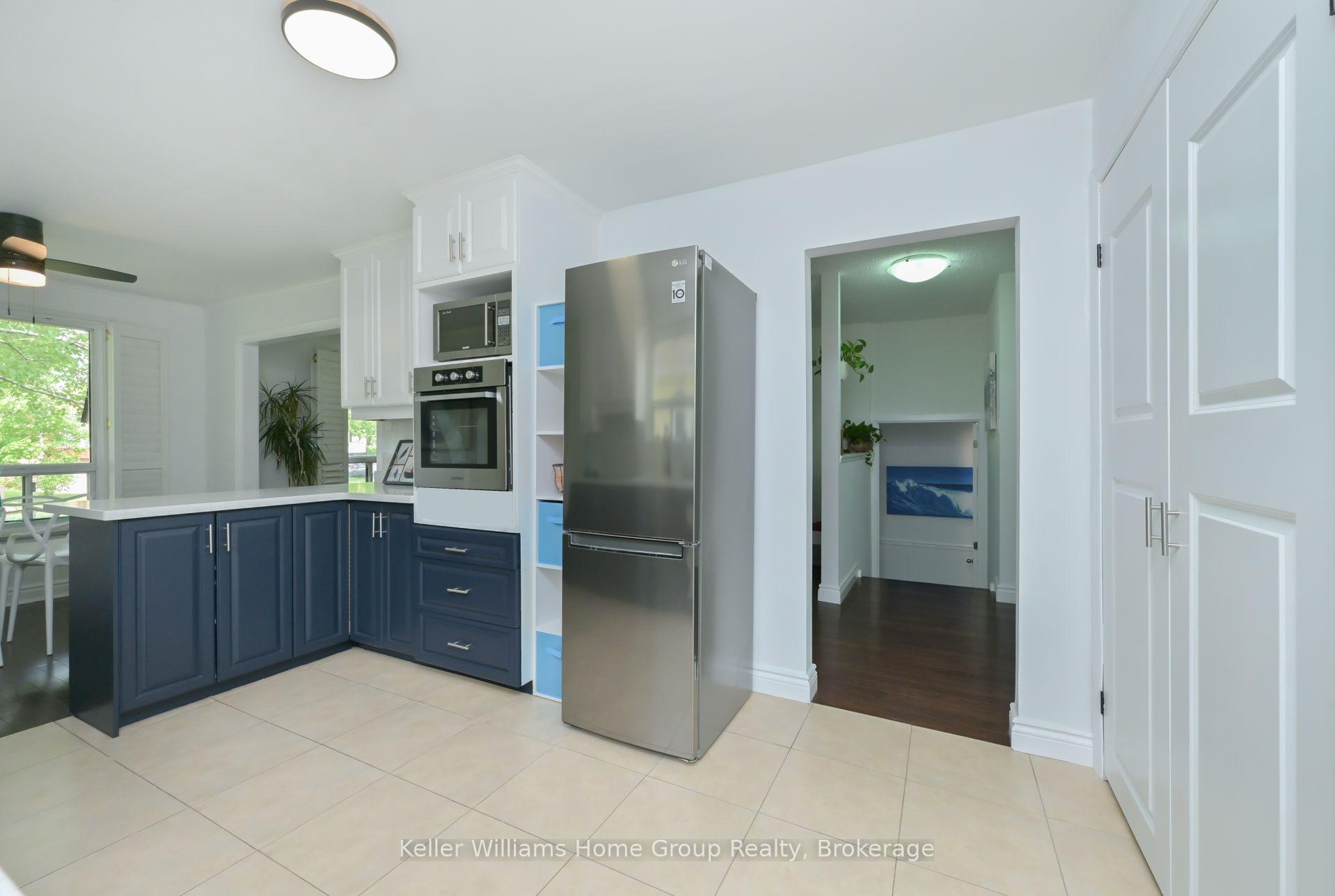 Photo 5 of 286 Whitehead Crescent, Caledon, Bolton North — HOMEH