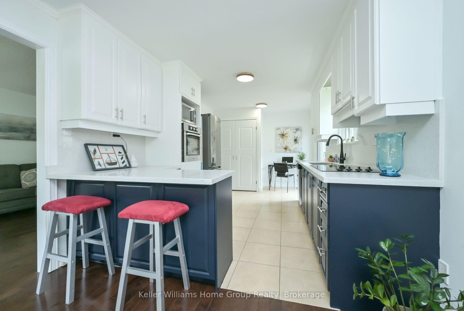 Photo 23 of 286 Whitehead Crescent, Caledon, Bolton North — HOMEH