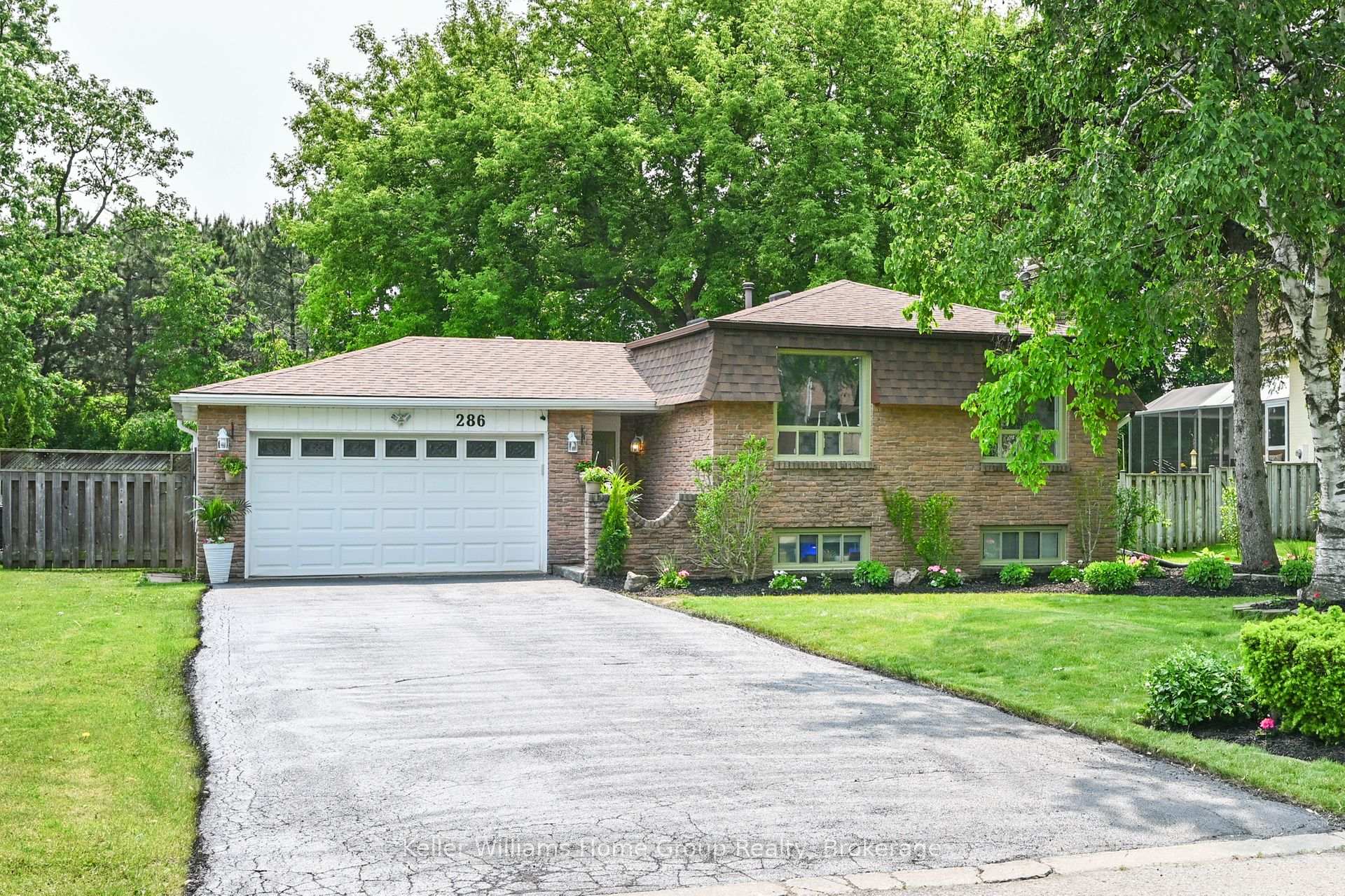 Photo 43 of 286 Whitehead Crescent, Caledon, Bolton North — HOMEH