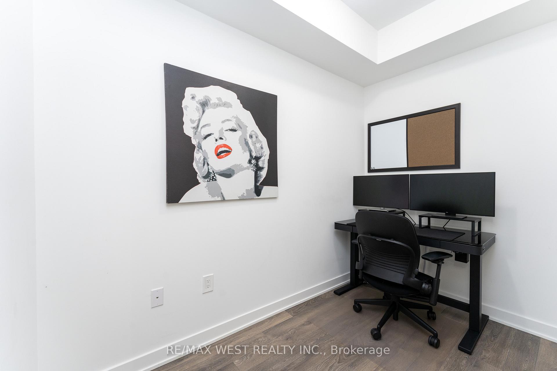 Photo 21 of Unit 924, 100 Eagle Rock Way, Vaughan, Rural Vaughan — HOMEH