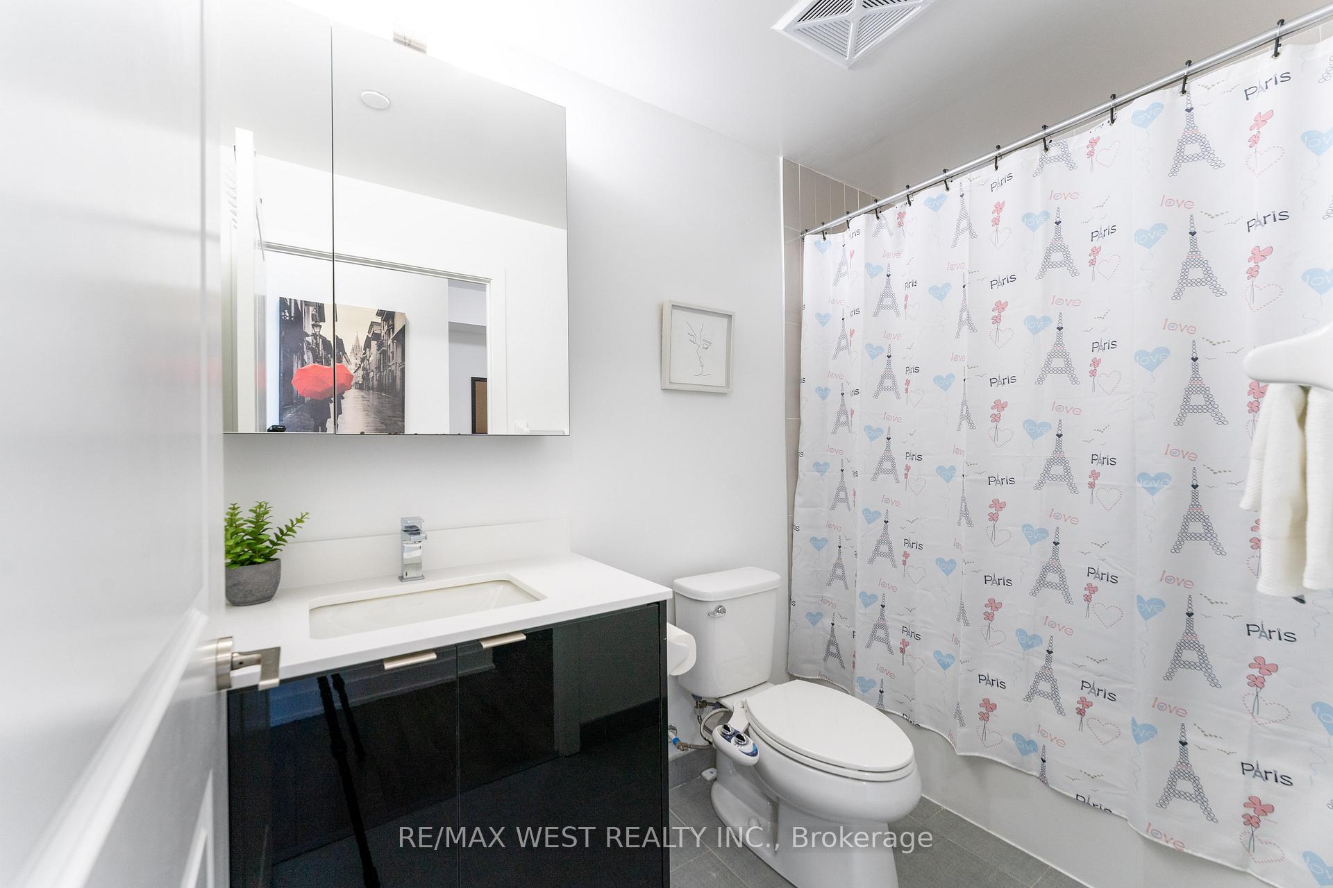 Photo 10 of Unit 924, 100 Eagle Rock Way, Vaughan, Rural Vaughan — HOMEH