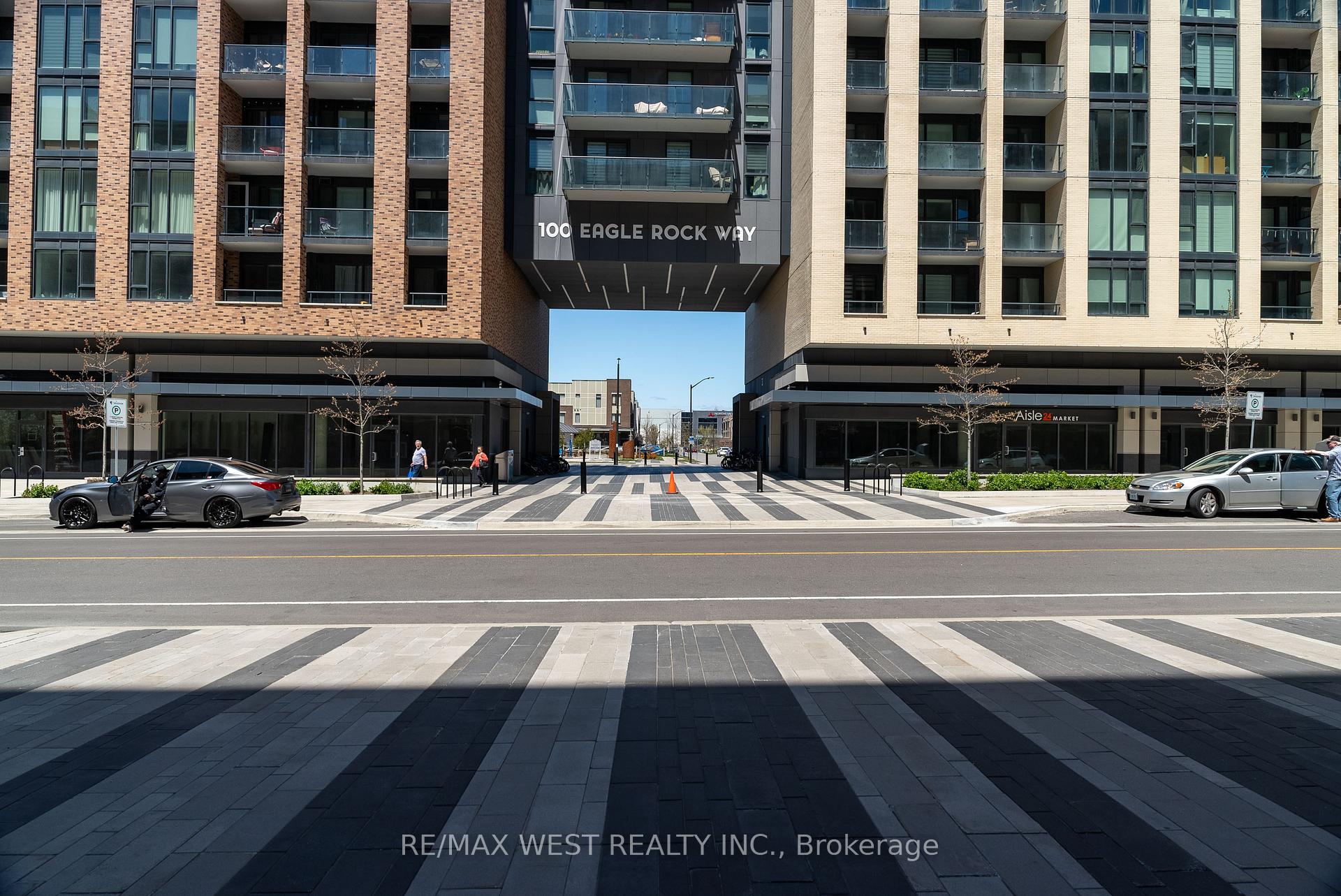Photo 24 of Unit 924, 100 Eagle Rock Way, Vaughan, Rural Vaughan — HOMEH