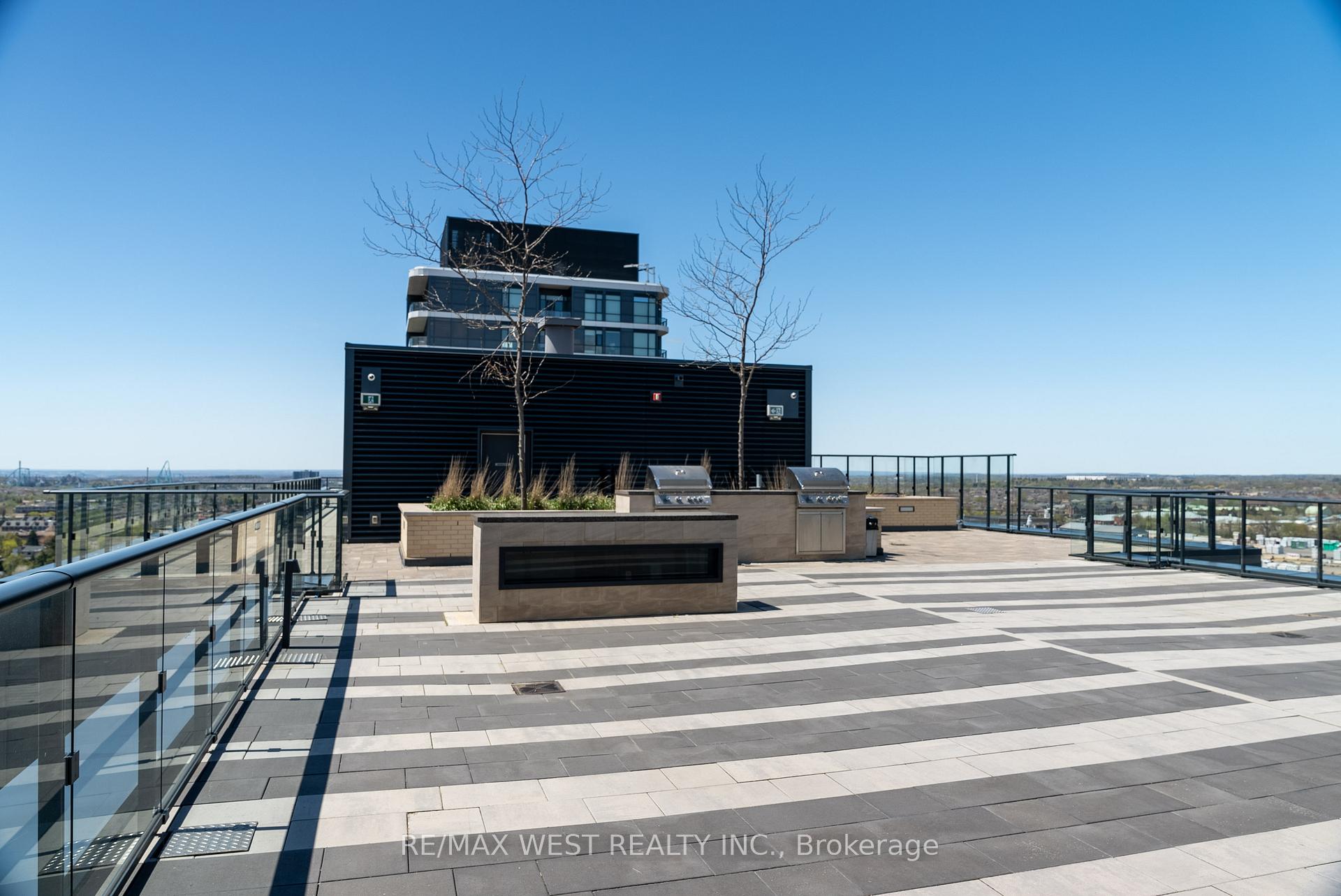 Photo 15 of Unit 924, 100 Eagle Rock Way, Vaughan, Rural Vaughan — HOMEH