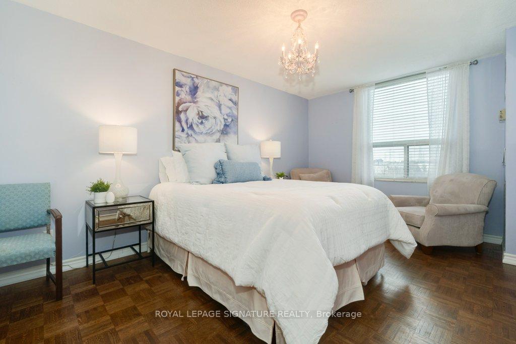 Photo 13 of Unit 1215, 20 Edgecliffe Golfway, Toronto, Flemingdon Park — HOMEH
