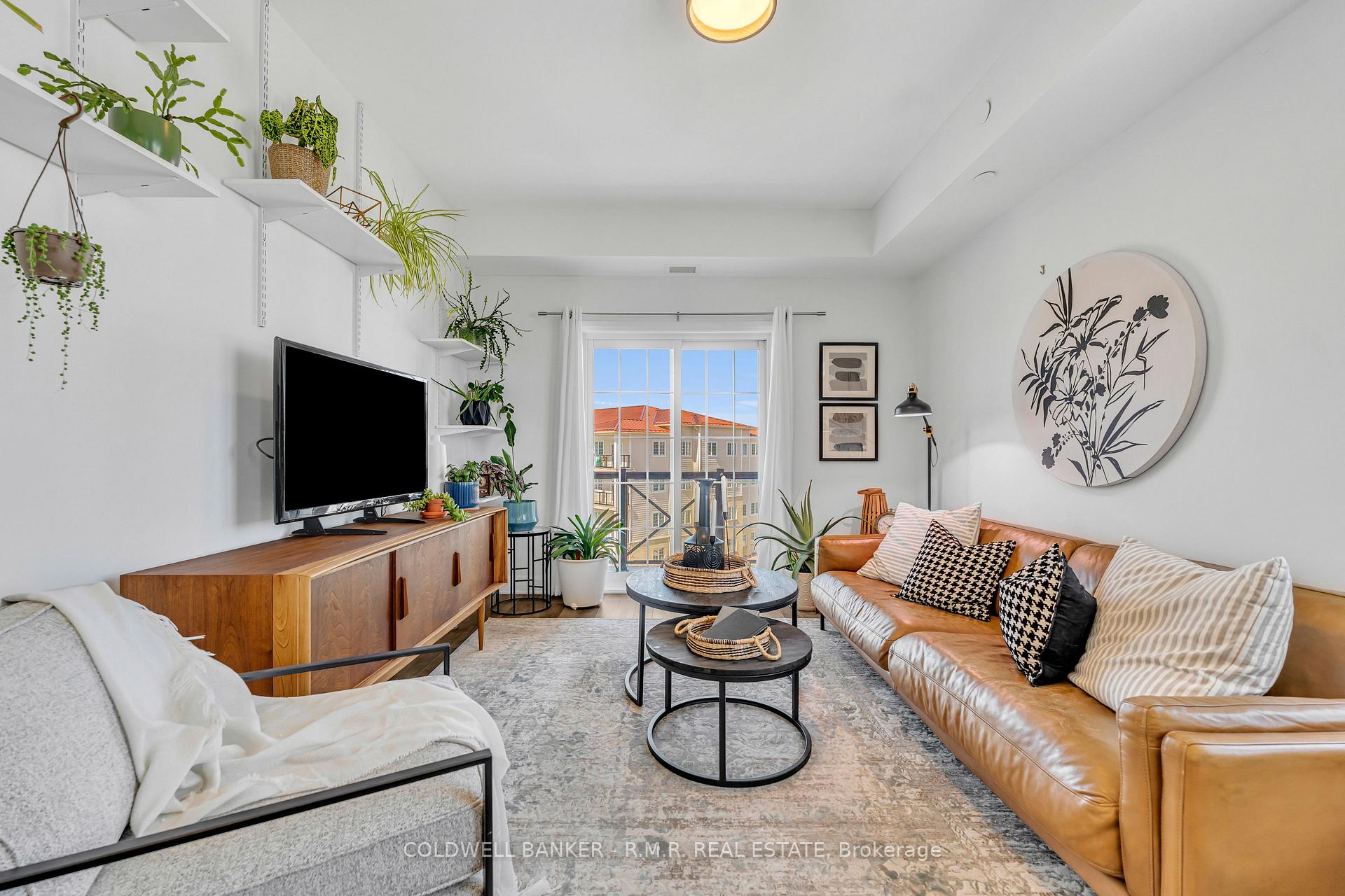 Photo 10 of Unit 417, 50 Lakebreeze Drive, Clarington, Newcastle — HOMEH
