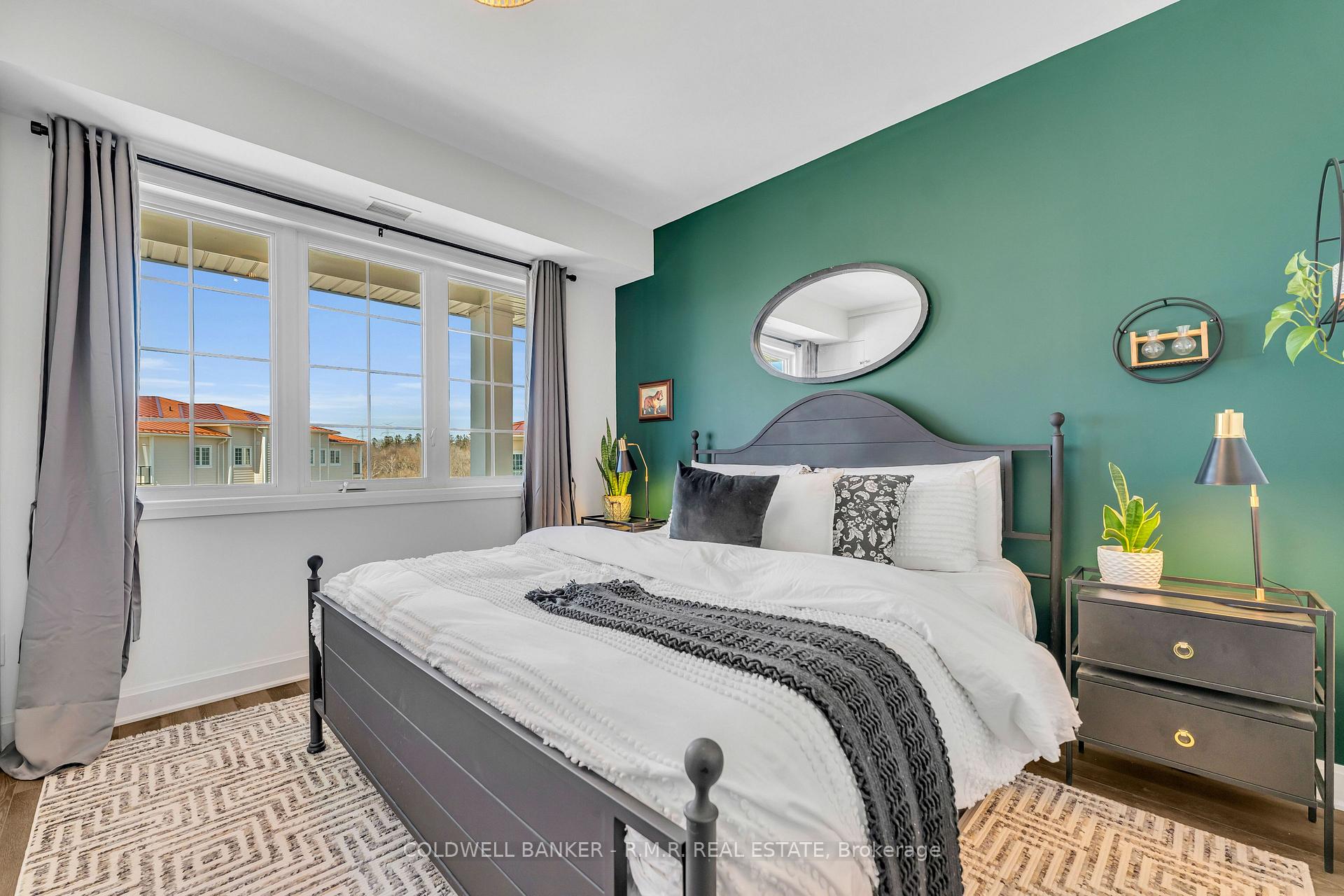 Photo 11 of Unit 417, 50 Lakebreeze Drive, Clarington, Newcastle — HOMEH