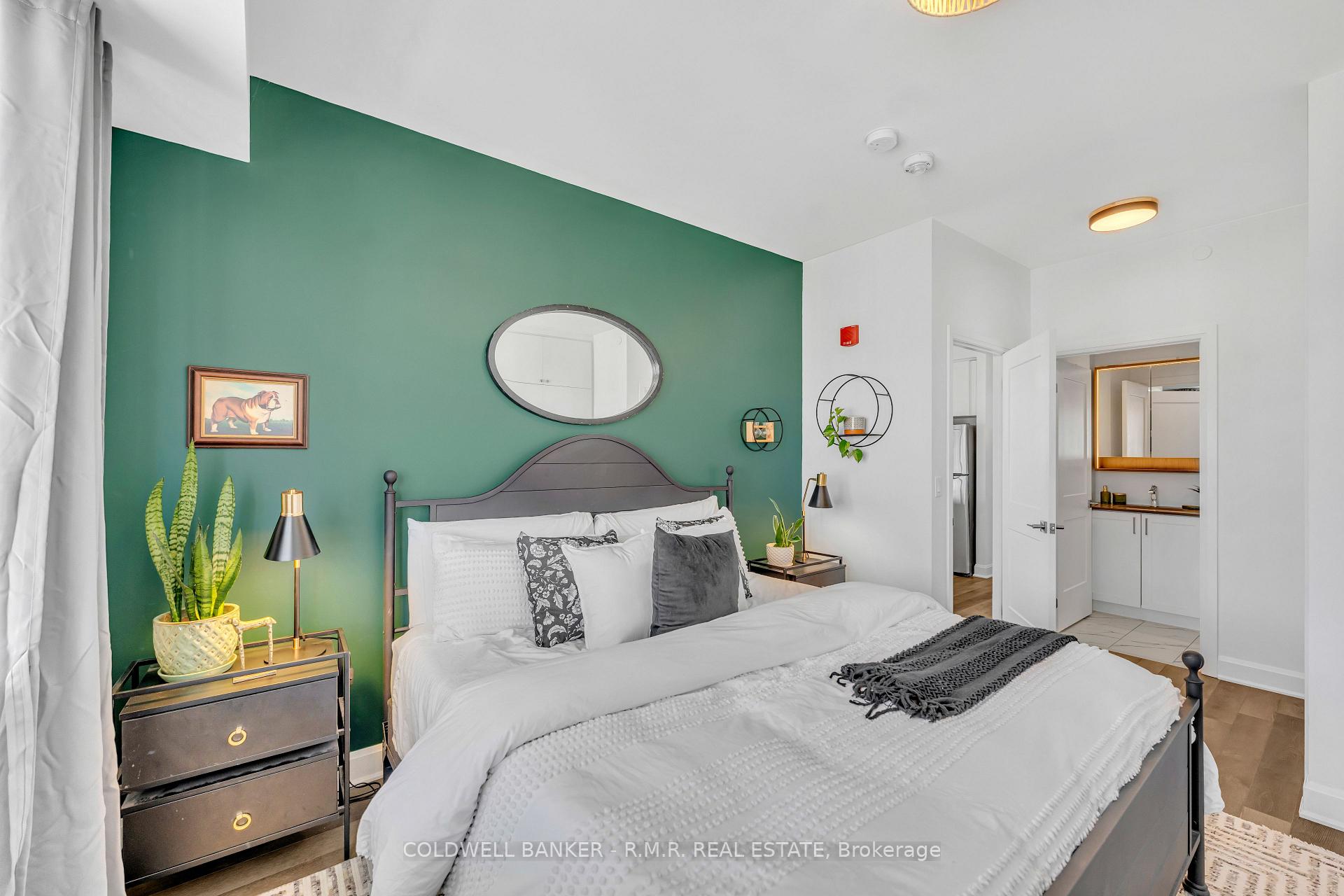 Photo 12 of Unit 417, 50 Lakebreeze Drive, Clarington, Newcastle — HOMEH