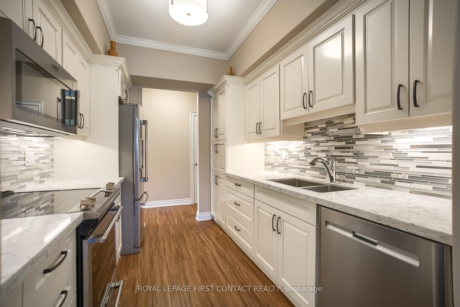Photo 16 of Unit 101, 720 Yonge Street, Barrie, Painswick South — HOMEH