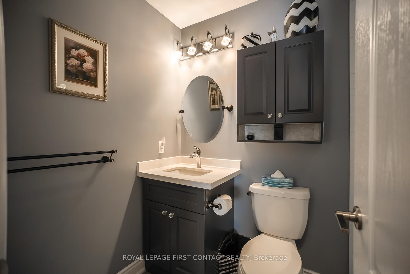 Photo 8 of Unit 101, 720 Yonge Street, Barrie, Painswick South — HOMEH