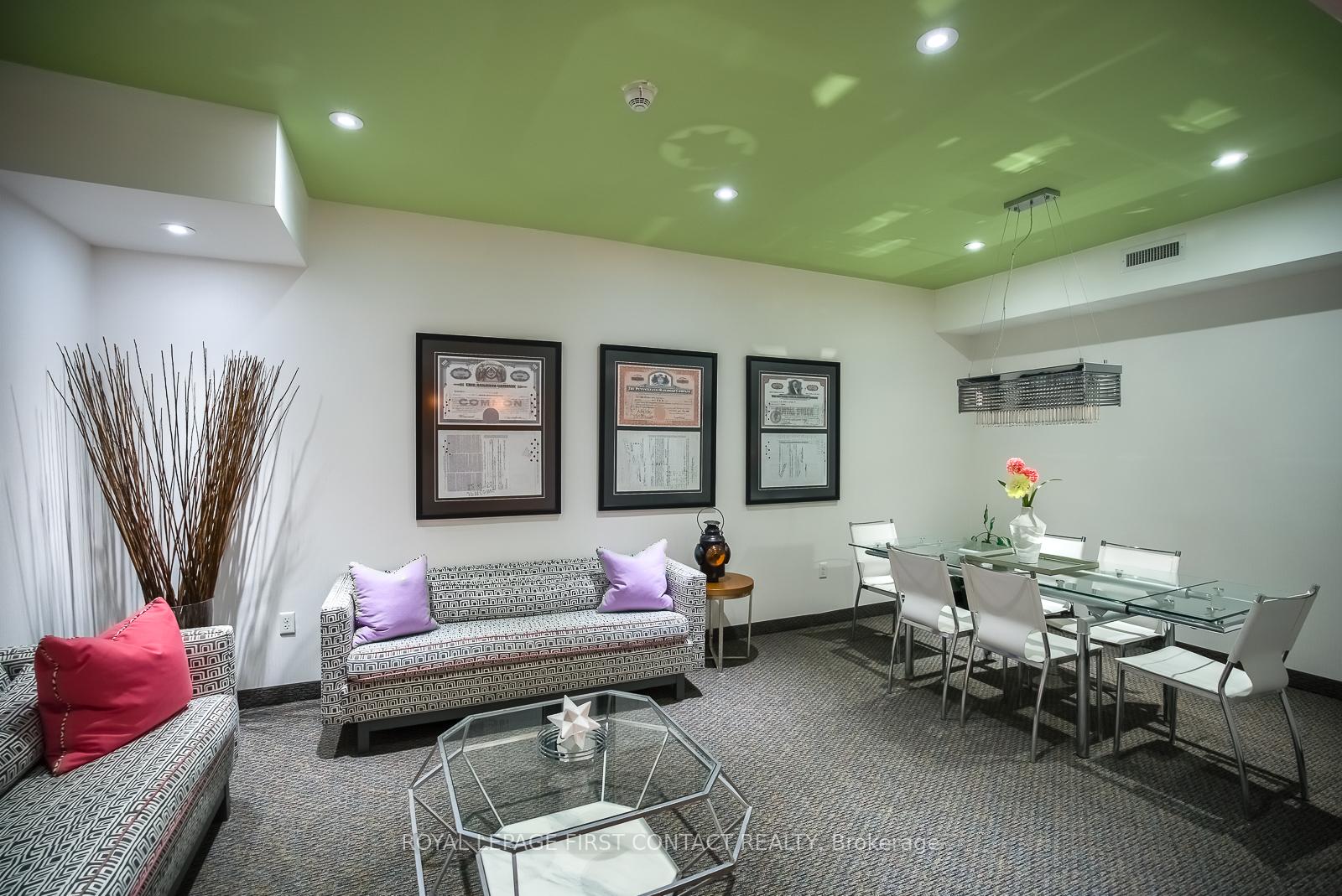 Photo 13 of Unit 101, 720 Yonge Street, Barrie, Painswick South — HOMEH