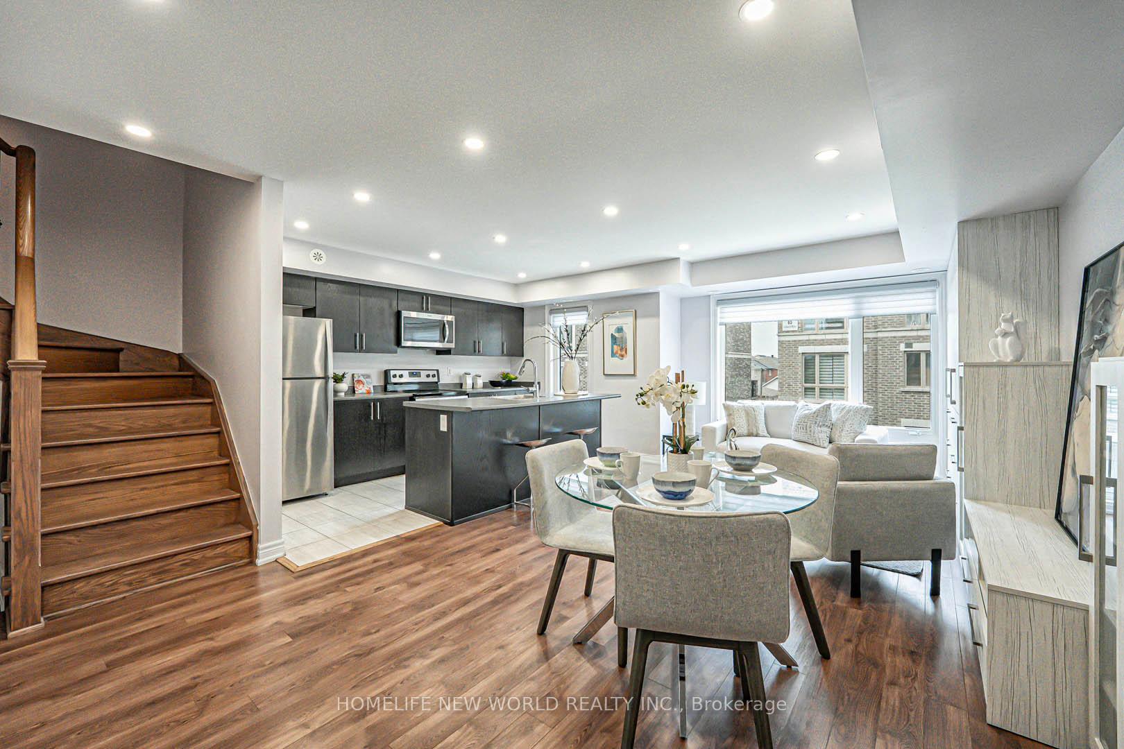 Photo 7 of Unit 324, 20 Dunsheath Way, Markham, Cornell — HOMEH