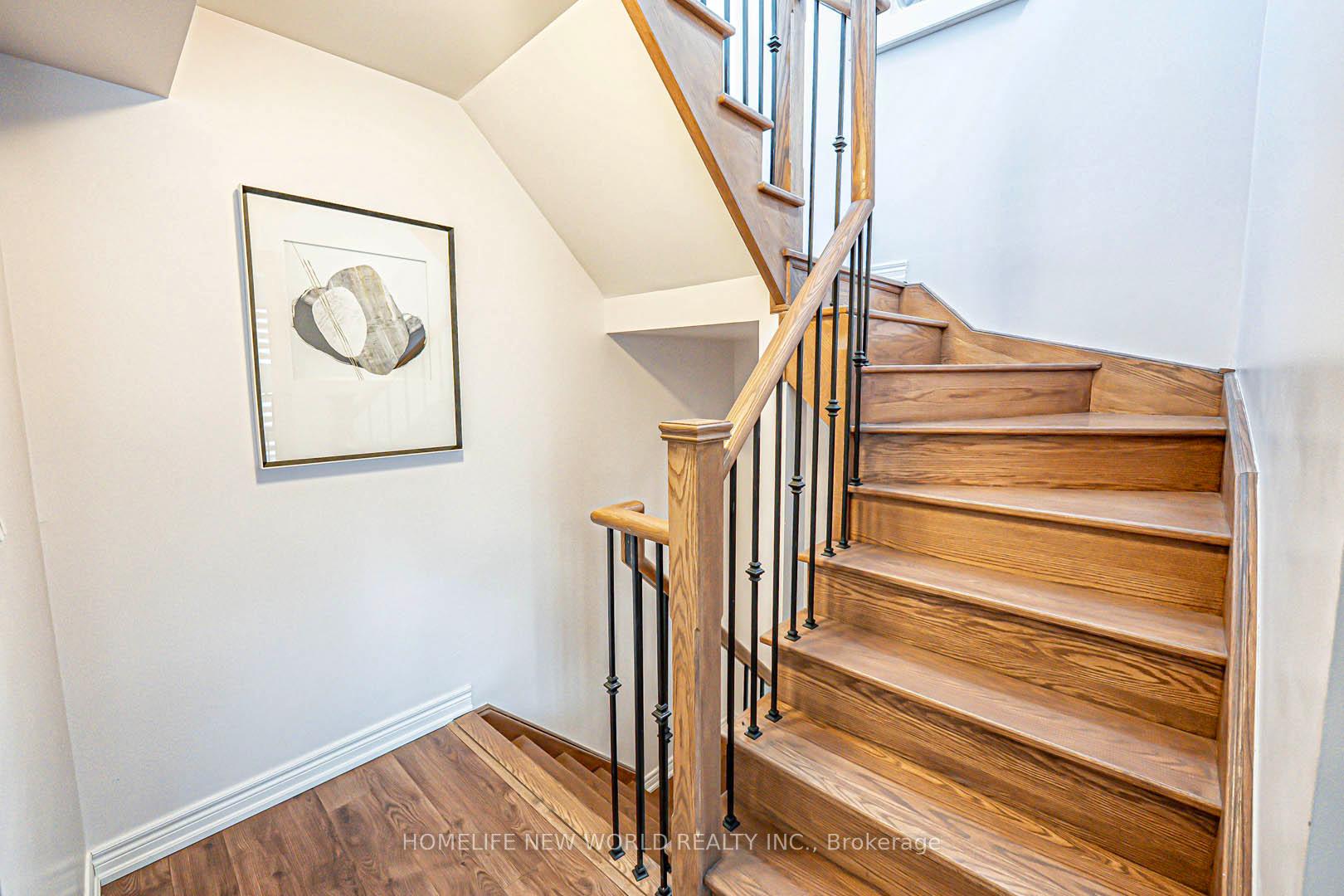 Photo 6 of Unit 324, 20 Dunsheath Way, Markham, Cornell — HOMEH