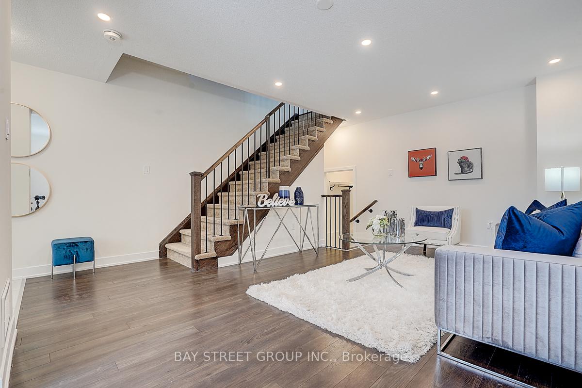 Photo 6 of 23 Donald Fleming Way, Whitby, Pringle Creek — HOMEH