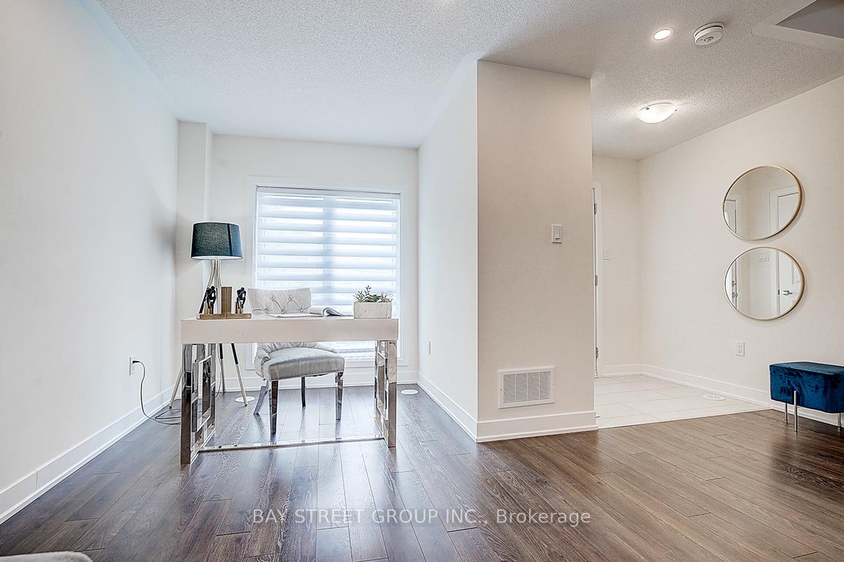 Photo 9 of 23 Donald Fleming Way, Whitby, Pringle Creek — HOMEH