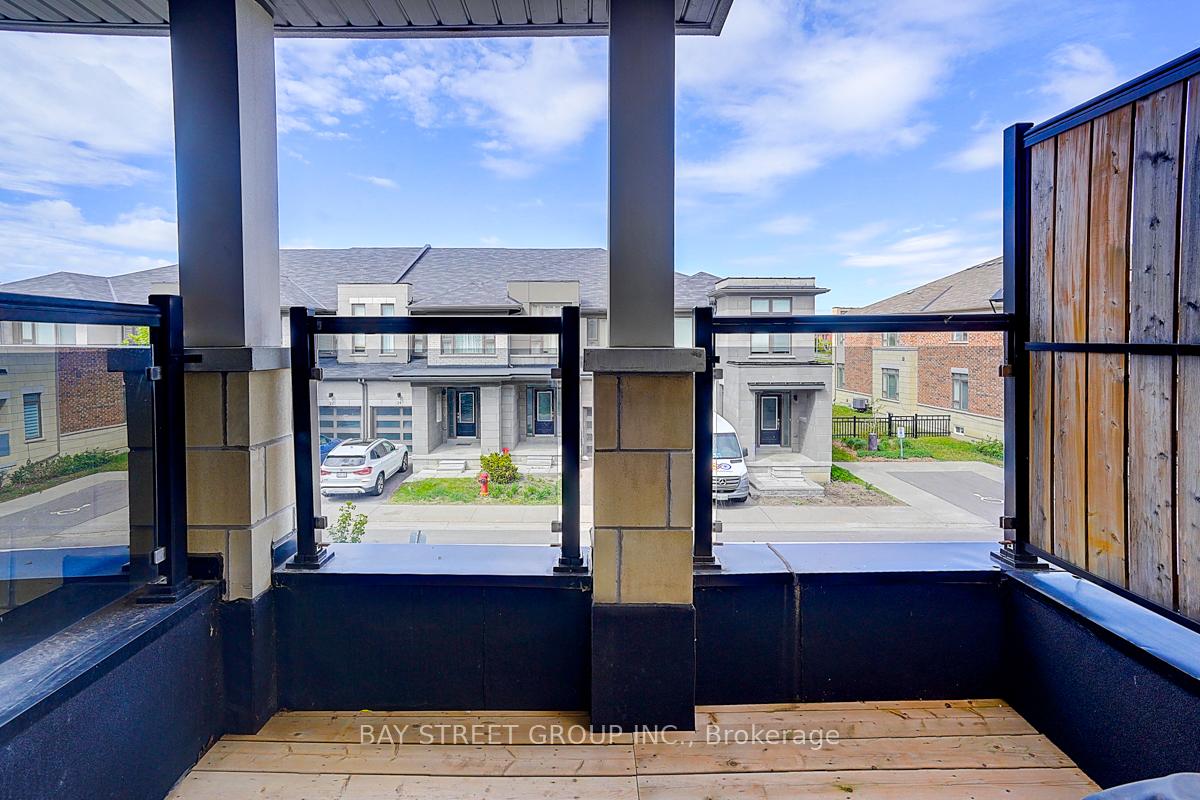 Photo 19 of 23 Donald Fleming Way, Whitby, Pringle Creek — HOMEH