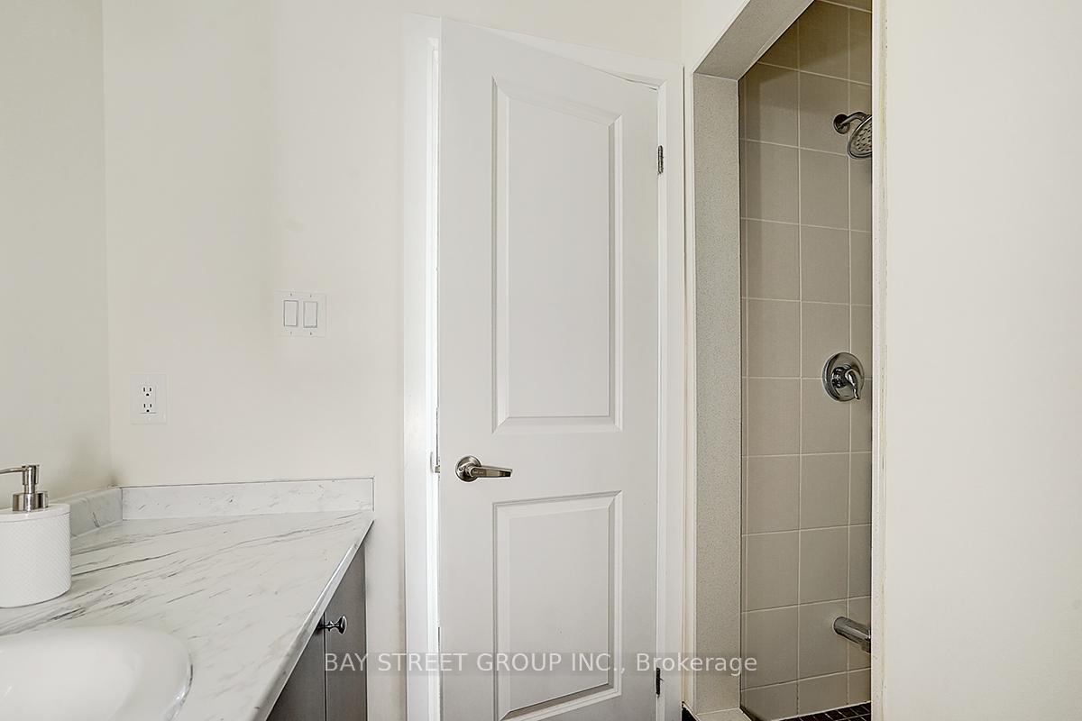 Photo 27 of 23 Donald Fleming Way, Whitby, Pringle Creek — HOMEH