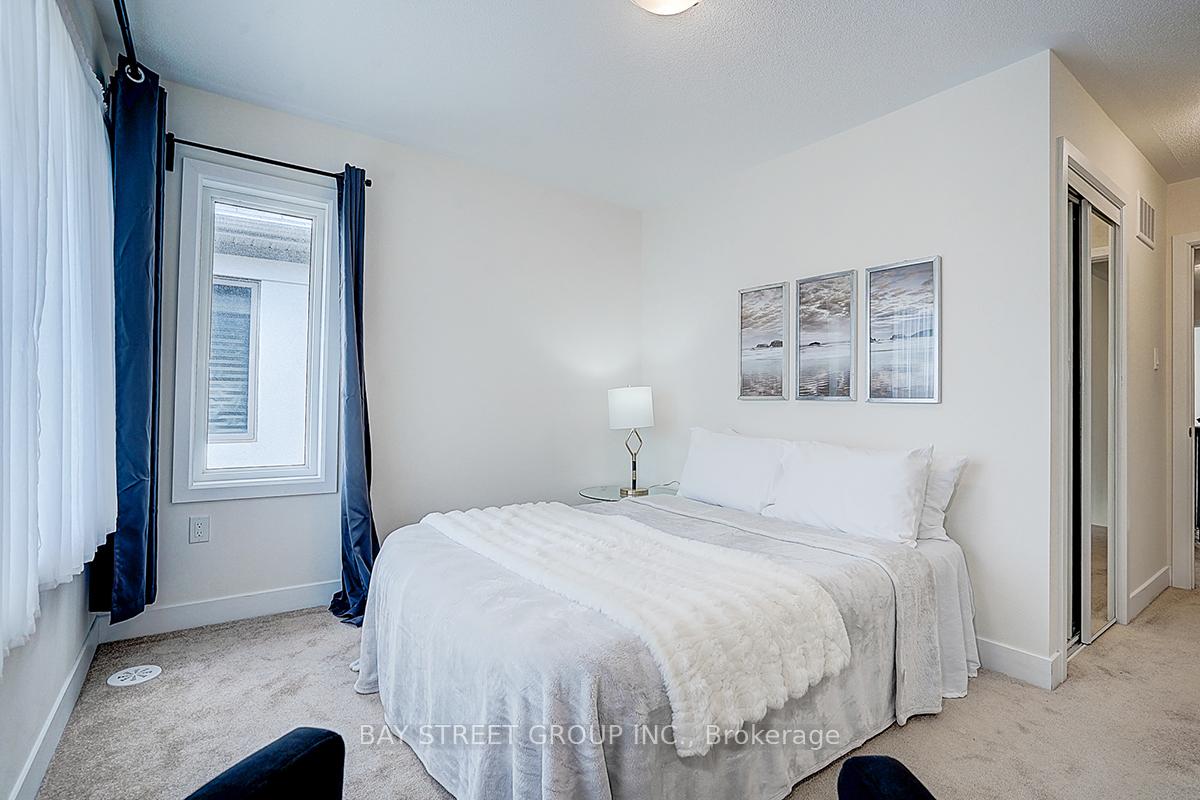 Photo 39 of 23 Donald Fleming Way, Whitby, Pringle Creek — HOMEH
