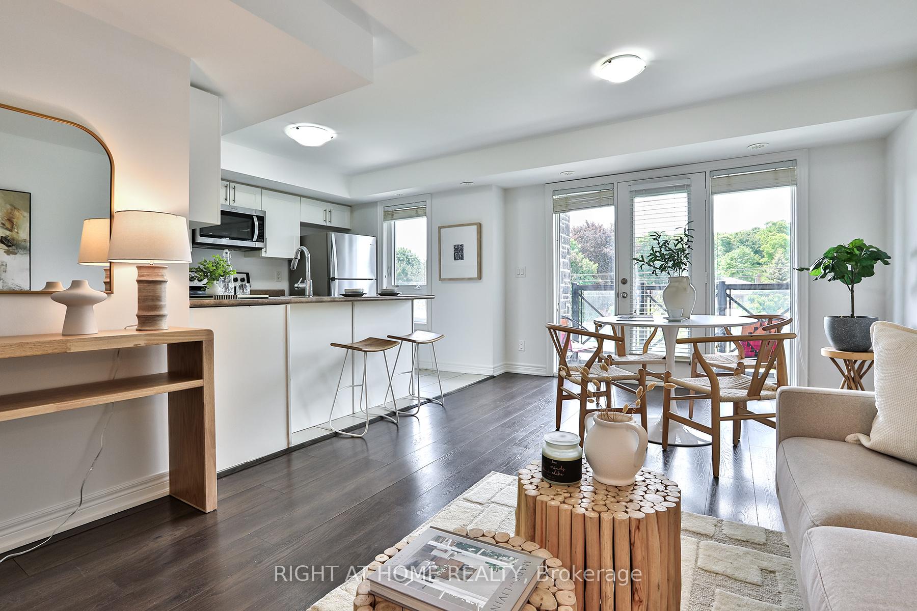 Photo 10 of Unit 115, 2 Dunsheath Way, Markham, Cornell — HOMEH