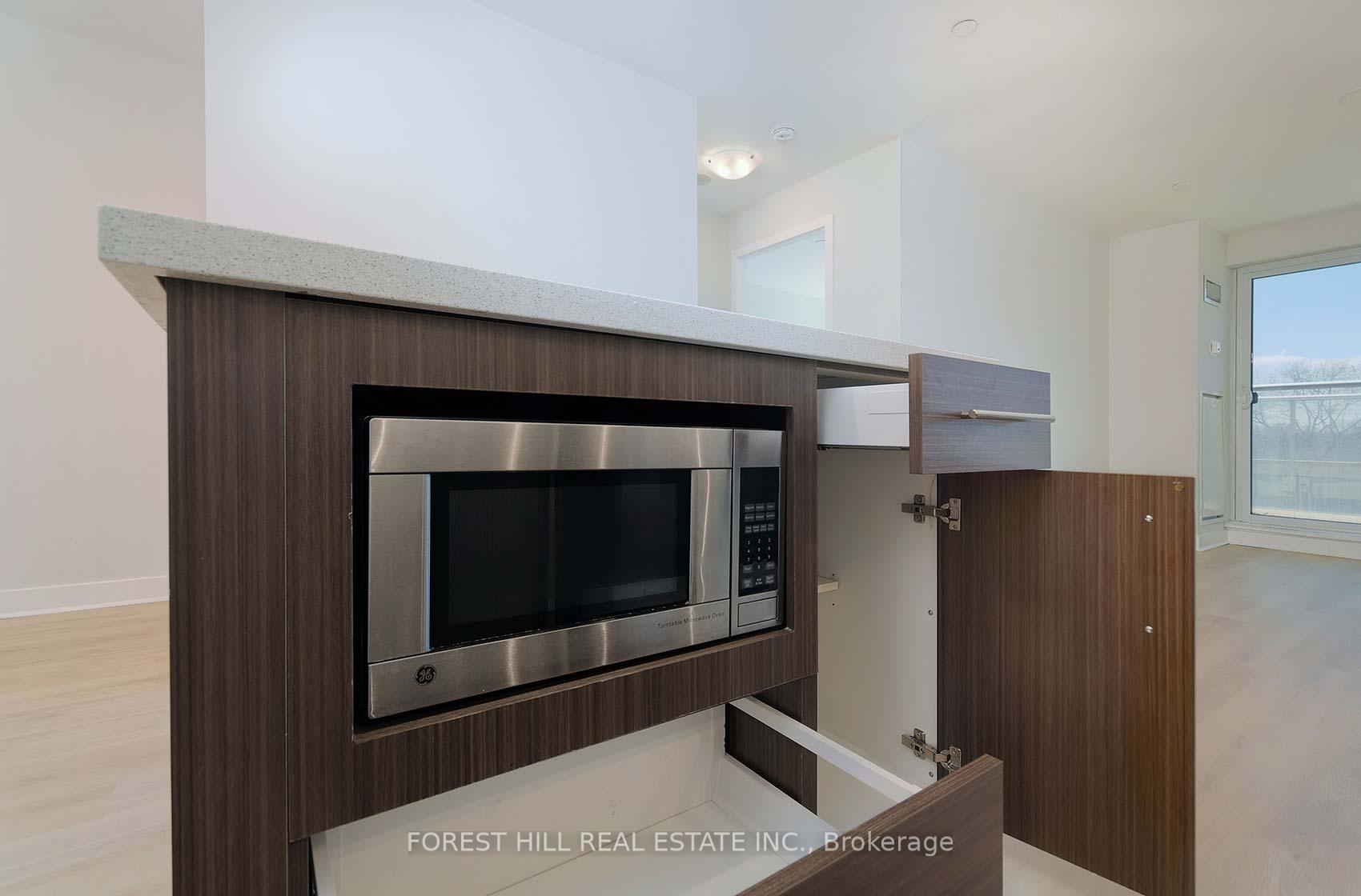 Photo 10 of Unit 401, 58 Orchard View Boulevard, Toronto, Yonge-Eglinton — HOMEH