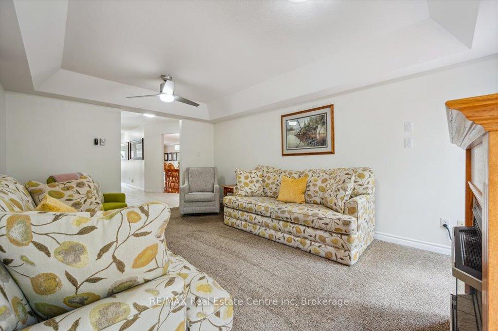 Photo 16 of 758 Willow Road, Guelph, Willow West/Sugarbush/West Acres — HOMEH