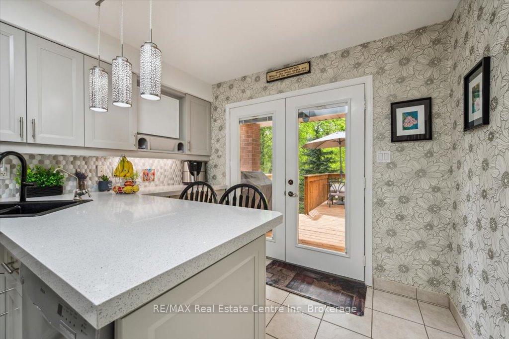 Photo 20 of 758 Willow Road, Guelph, Willow West/Sugarbush/West Acres — HOMEH