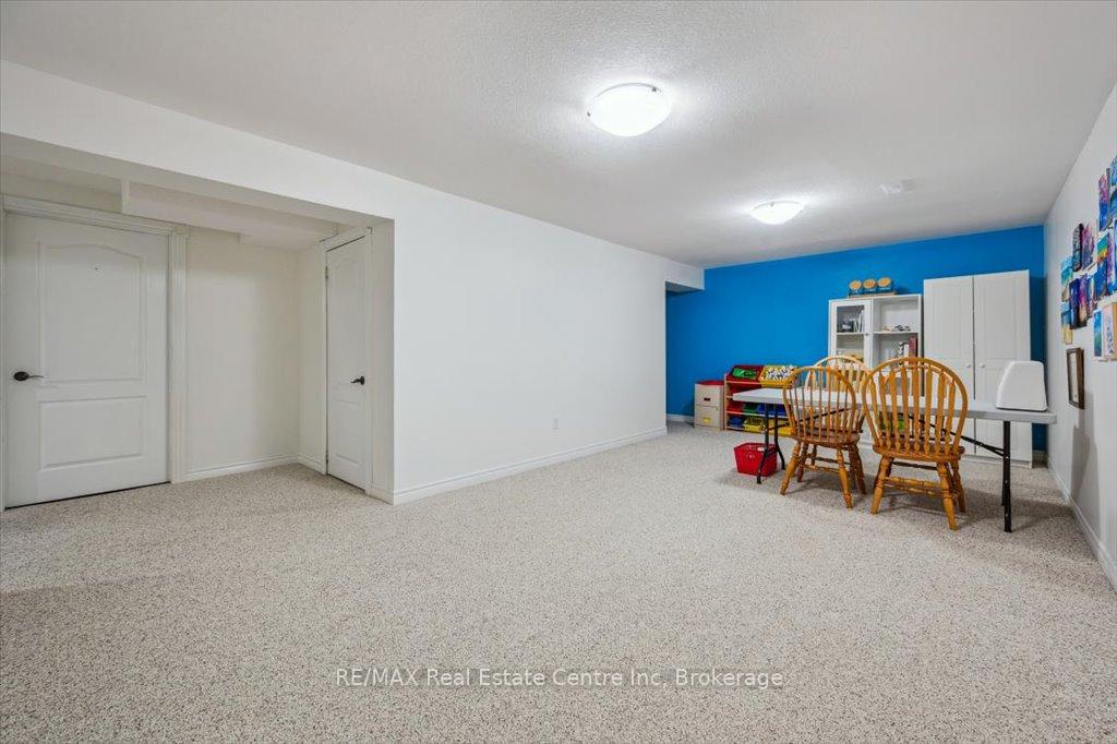Photo 37 of 758 Willow Road, Guelph, Willow West/Sugarbush/West Acres — HOMEH