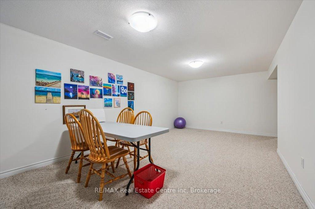 Photo 38 of 758 Willow Road, Guelph, Willow West/Sugarbush/West Acres — HOMEH