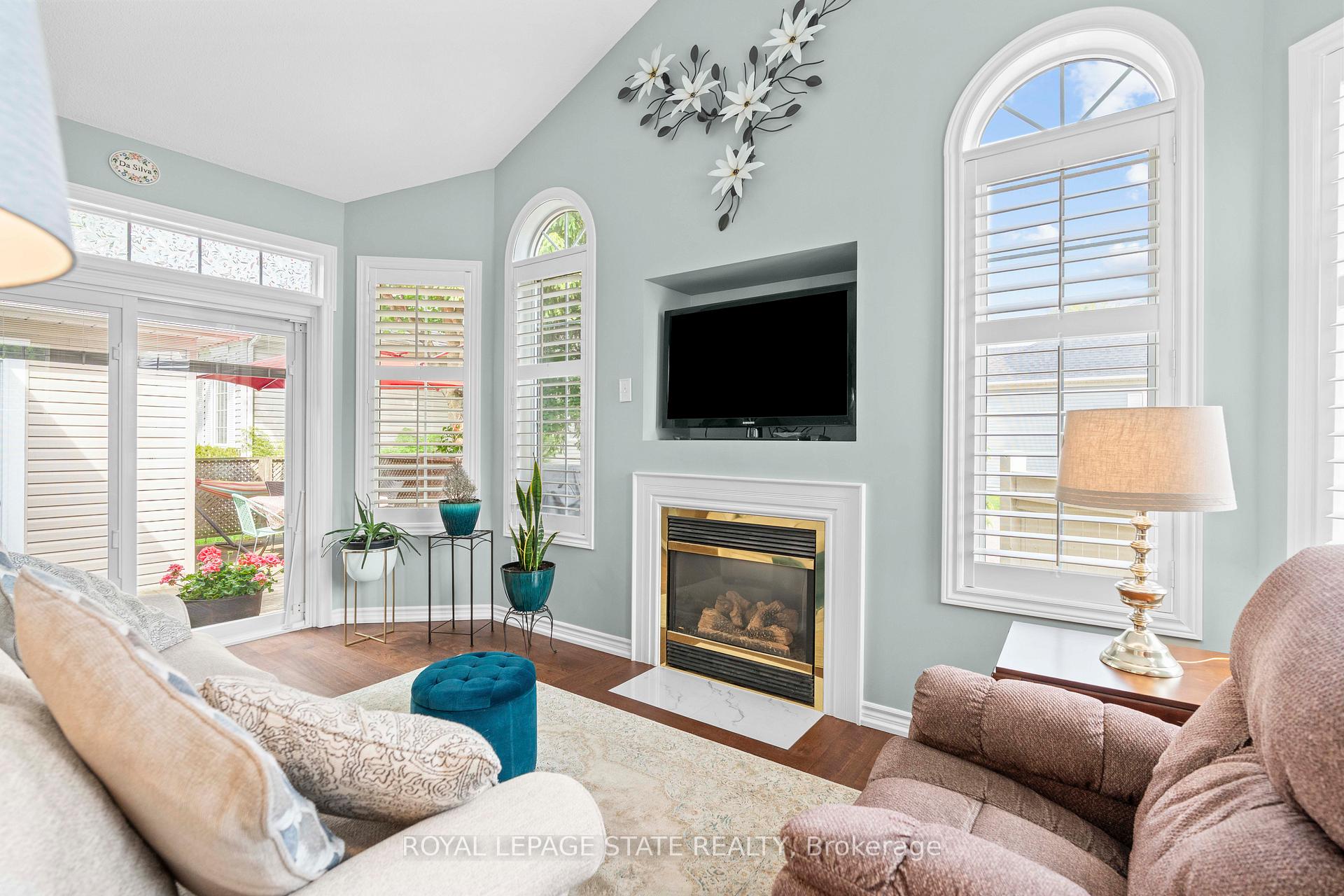 Photo 17 of 66 Silverbirch Boulevard, Hamilton, Rural Glanbrook — HOMEH