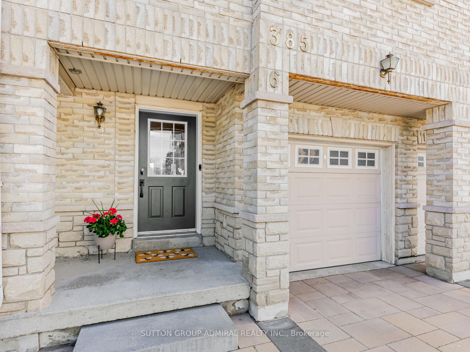 Photo 6 of Unit 6, 385 South Park Road, Markham, Commerce Valley — HOMEH