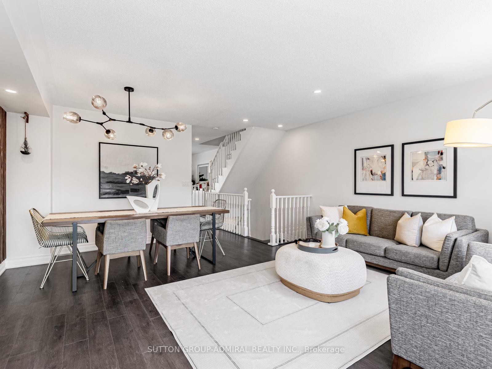 Photo 3 of Unit 6, 385 South Park Road, Markham, Commerce Valley — HOMEH