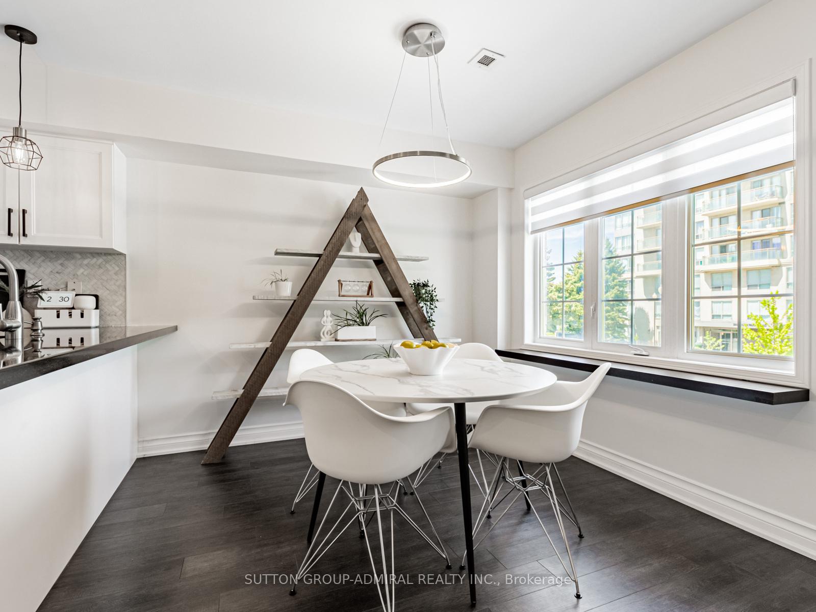 Photo 8 of Unit 6, 385 South Park Road, Markham, Commerce Valley — HOMEH