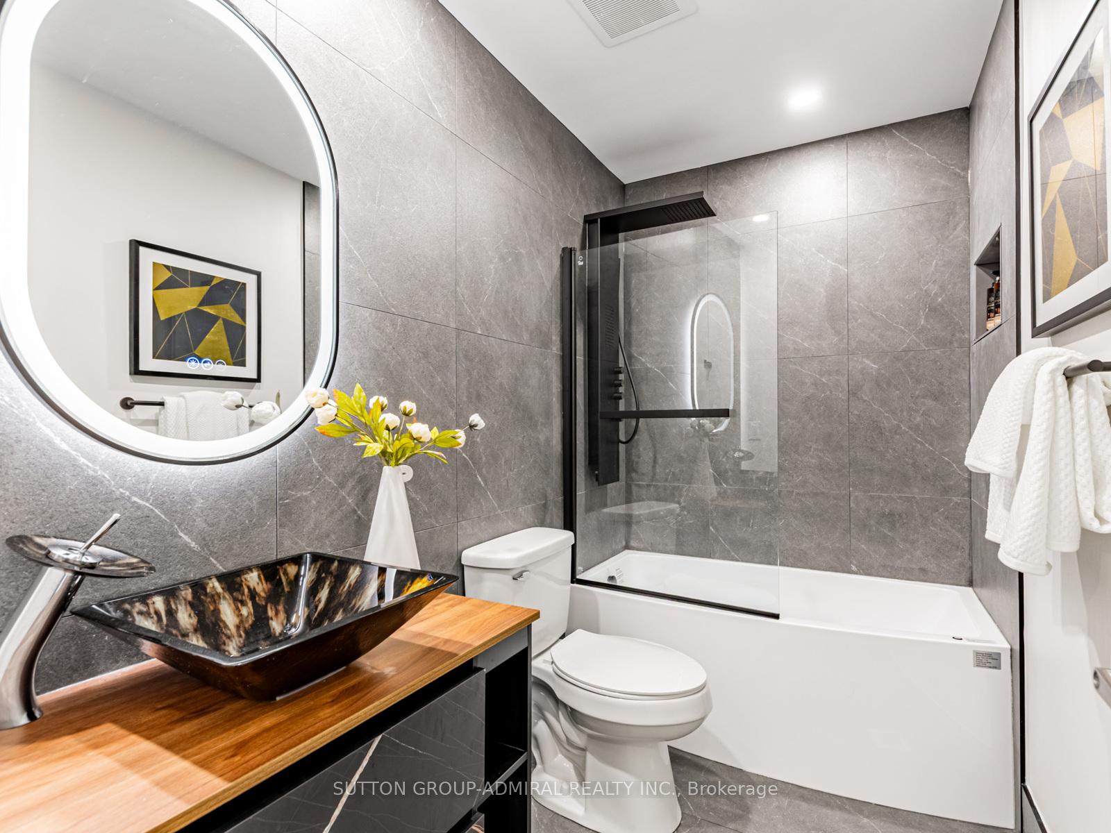 Photo 20 of Unit 6, 385 South Park Road, Markham, Commerce Valley — HOMEH