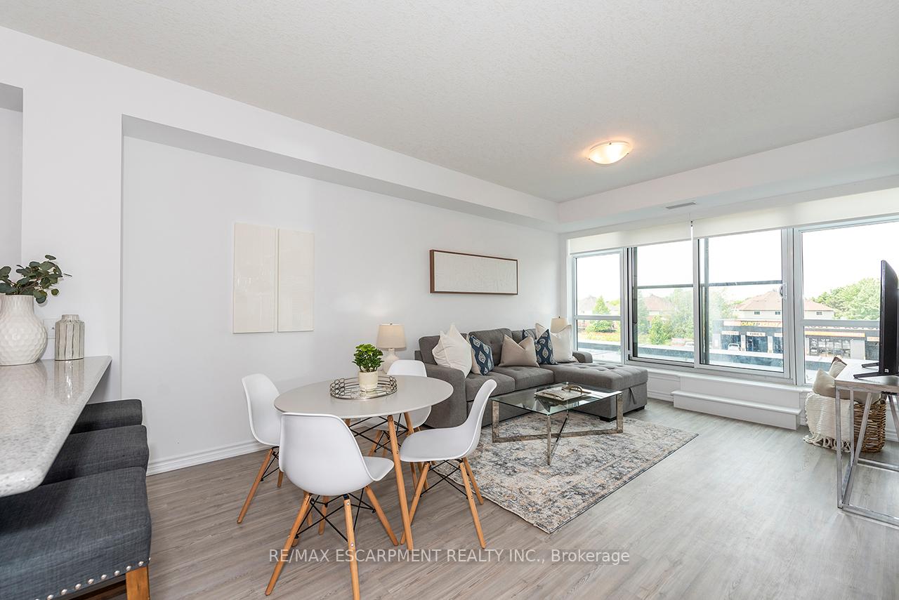 Photo 9 of Unit 304, 460 Dundas Street E, Hamilton, Waterdown — HOMEH