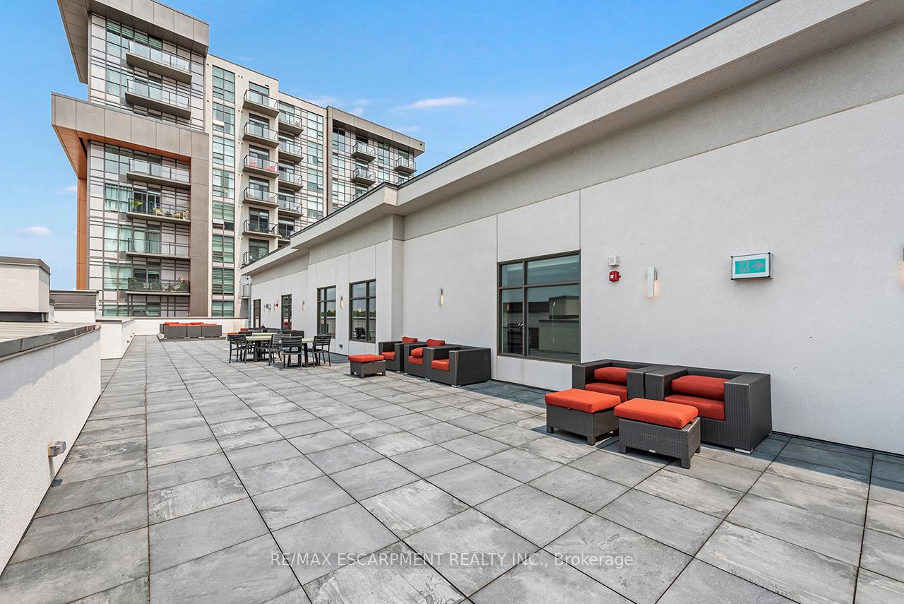 Photo 23 of Unit 304, 460 Dundas Street E, Hamilton, Waterdown — HOMEH