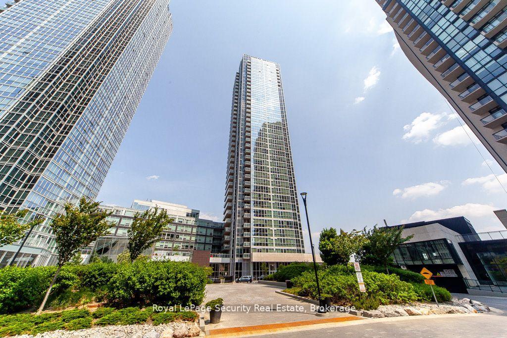 Photo 1 of Unit 606, 2908 Highway 7 Road, Vaughan, Concord — HOMEH