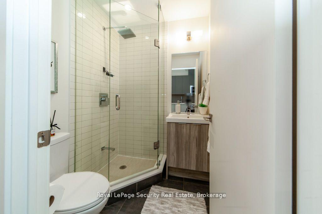 Photo 22 of Unit 606, 2908 Highway 7 Road, Vaughan, Concord — HOMEH