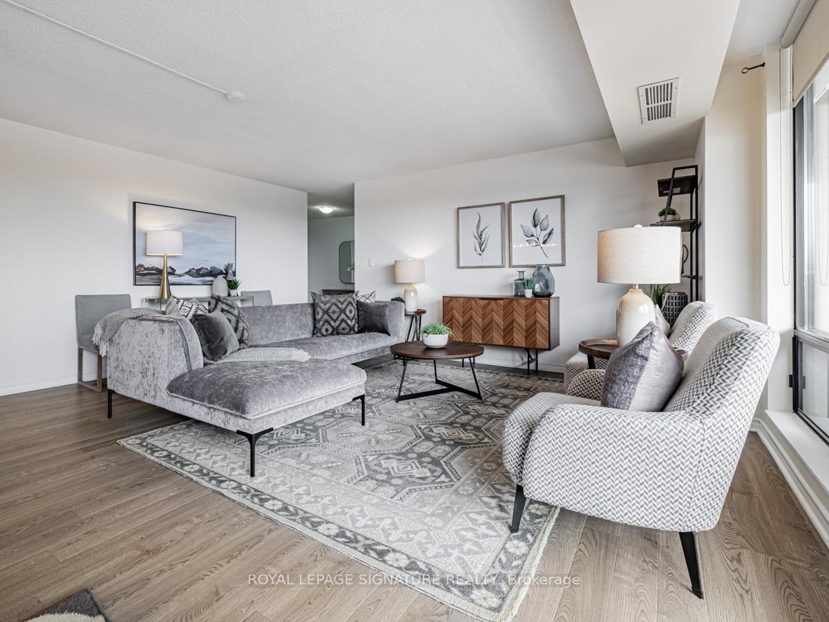 Photo 4 of Unit 1202, 260 Heath Street, Toronto, Forest Hill South — HOMEH