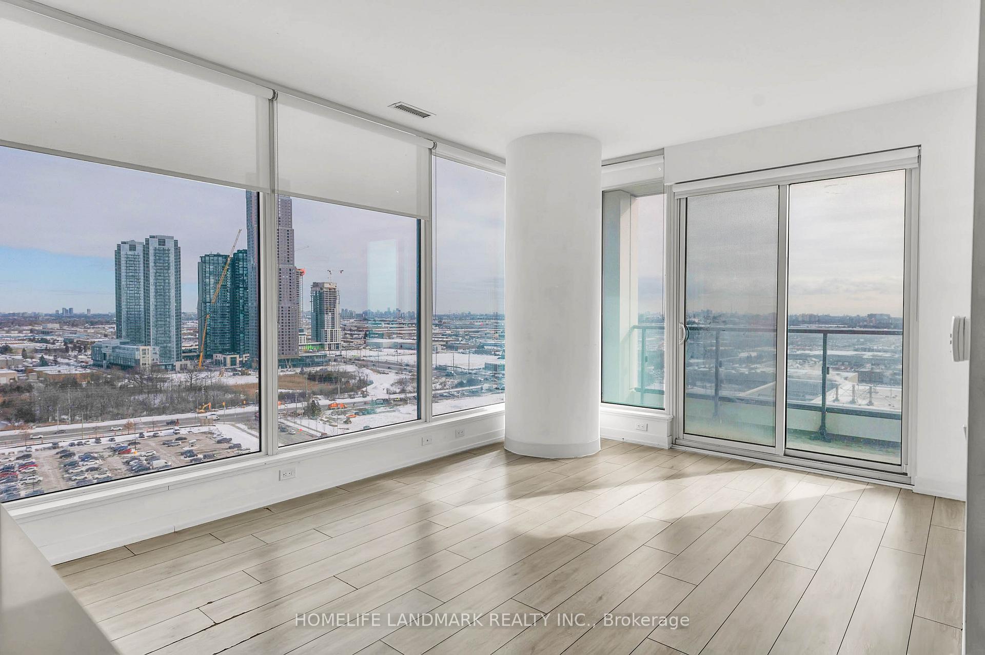 Photo 15 of Unit 2103, 5 buttermill Avenue, Vaughan, Concord — HOMEH