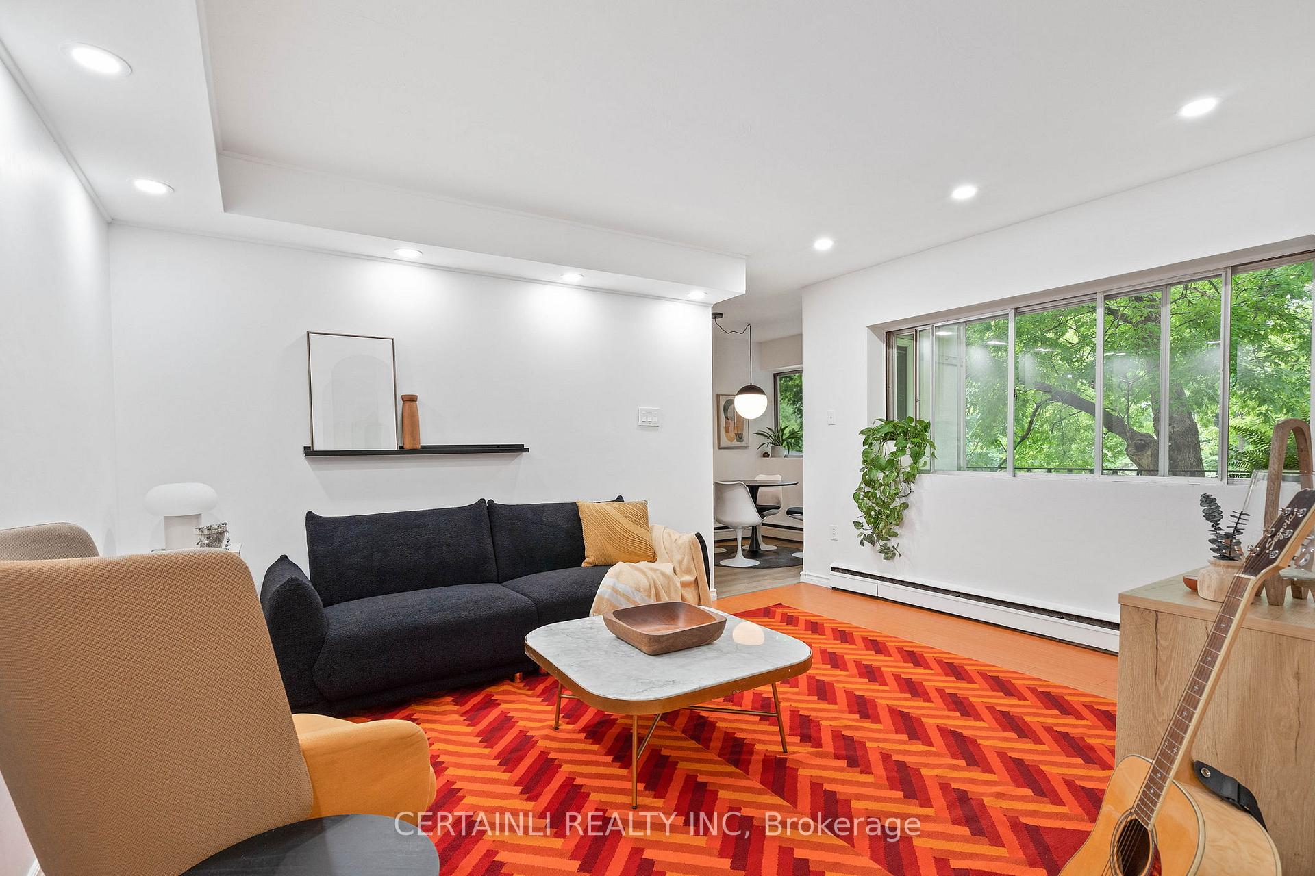 Photo 6 of Unit 201, 1172 Hamilton Road, London, East O — HOMEH