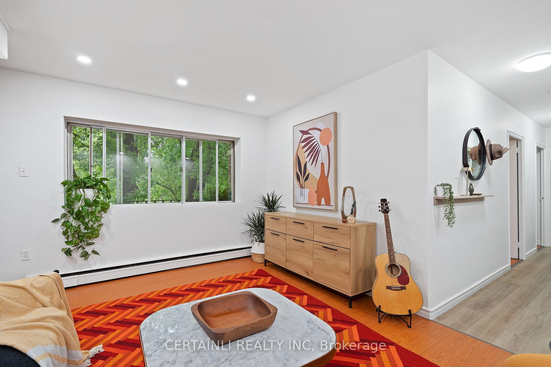 Photo 7 of Unit 201, 1172 Hamilton Road, London, East O — HOMEH
