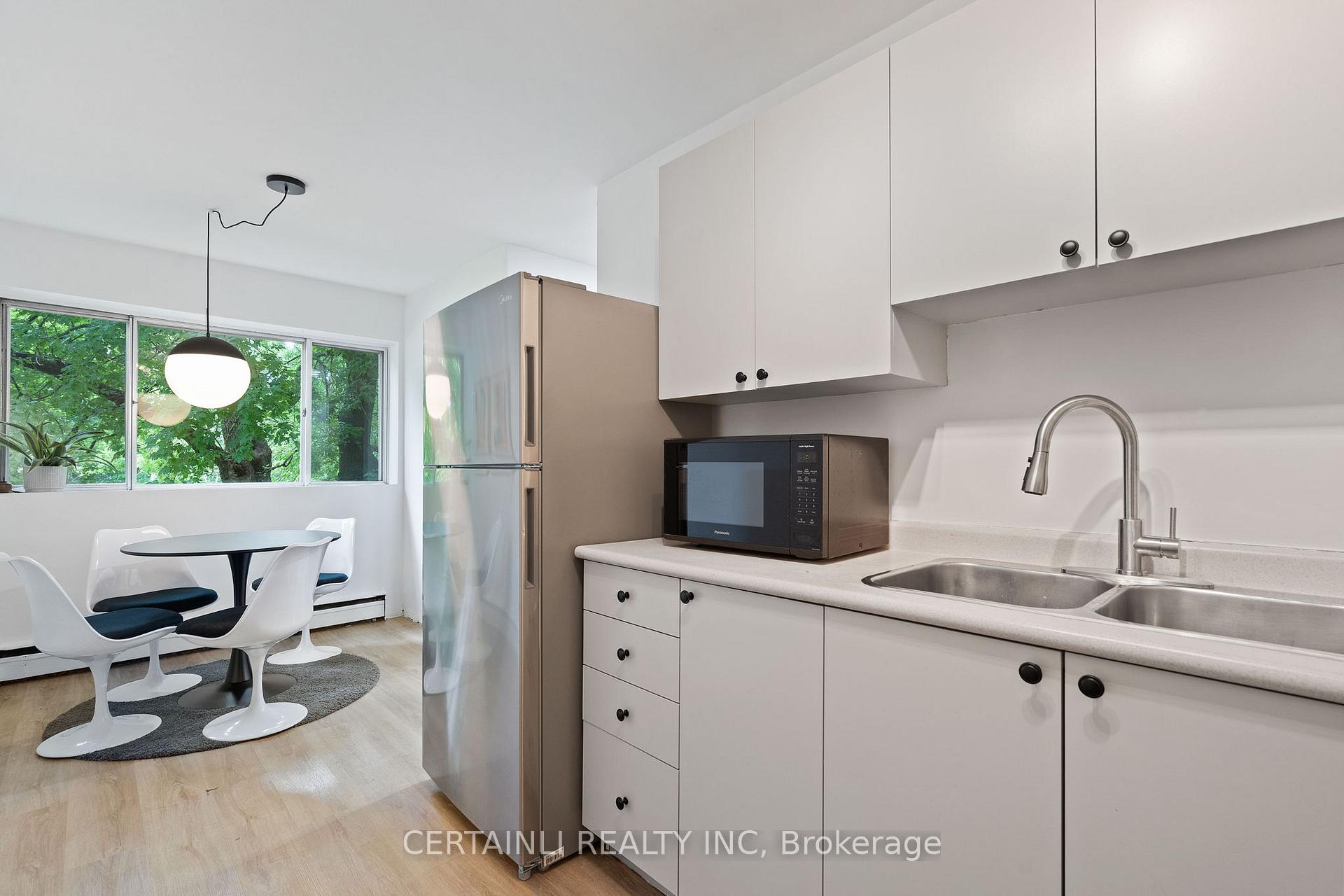 Photo 15 of Unit 201, 1172 Hamilton Road, London, East O — HOMEH