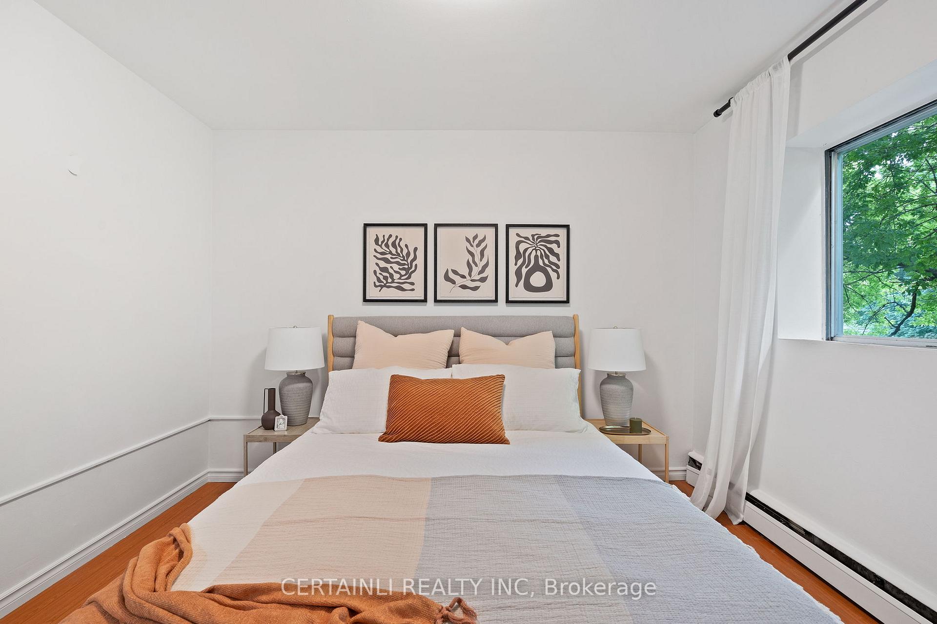 Photo 33 of Unit 201, 1172 Hamilton Road, London, East O — HOMEH