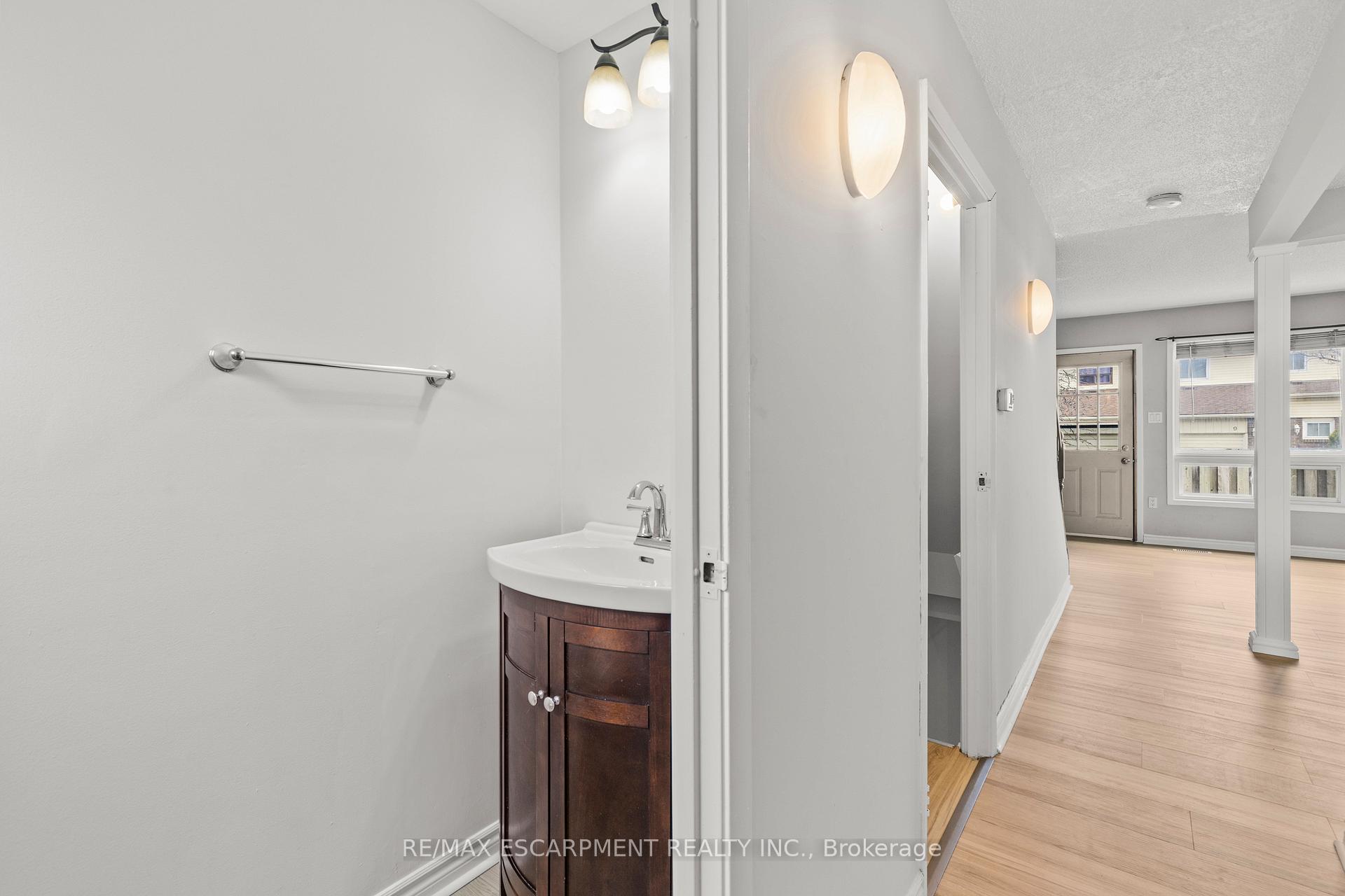 Photo 25 of Unit 18, 120 Quigley Road, Hamilton, Vincent — HOMEH