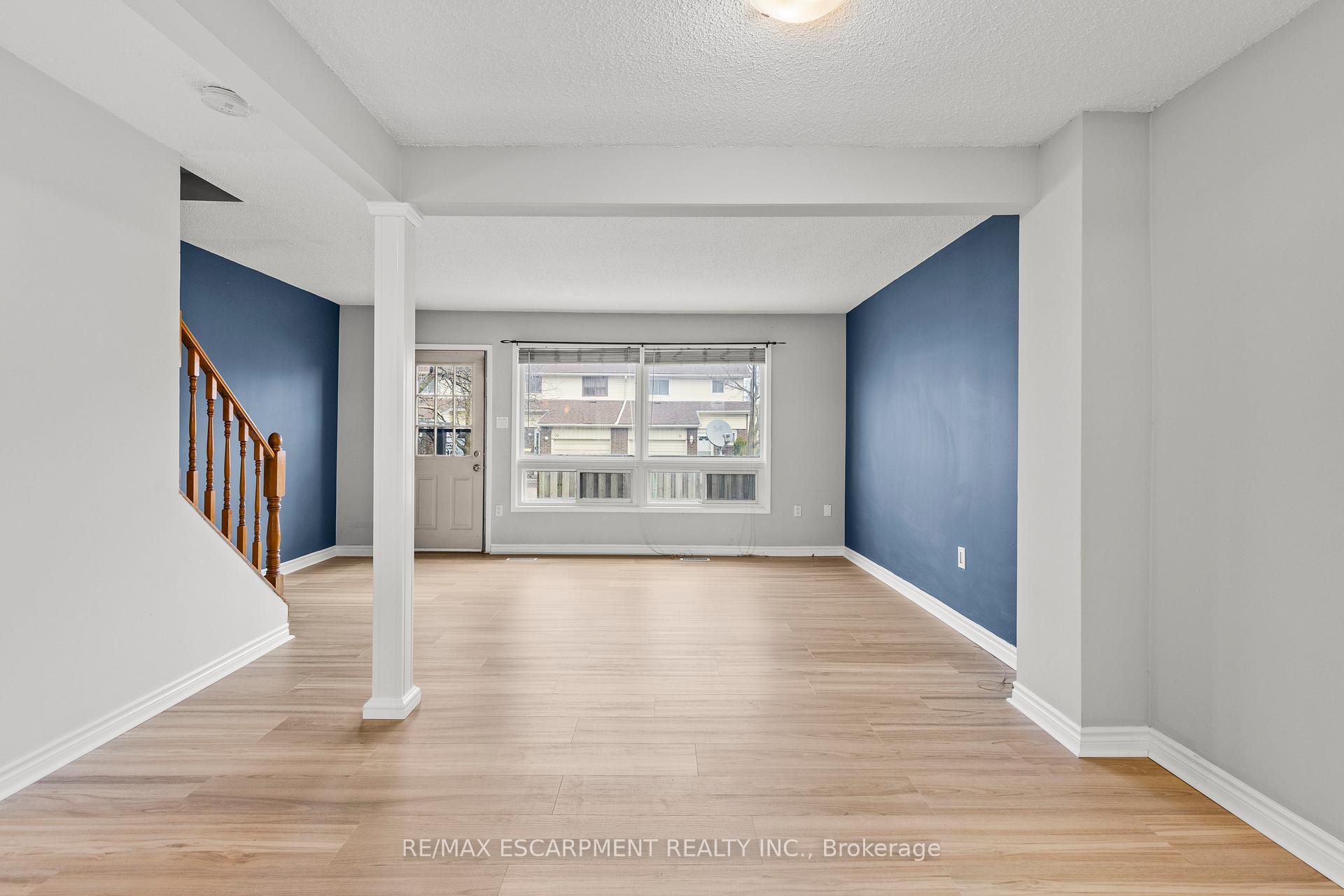 Photo 17 of Unit 18, 120 Quigley Road, Hamilton, Vincent — HOMEH