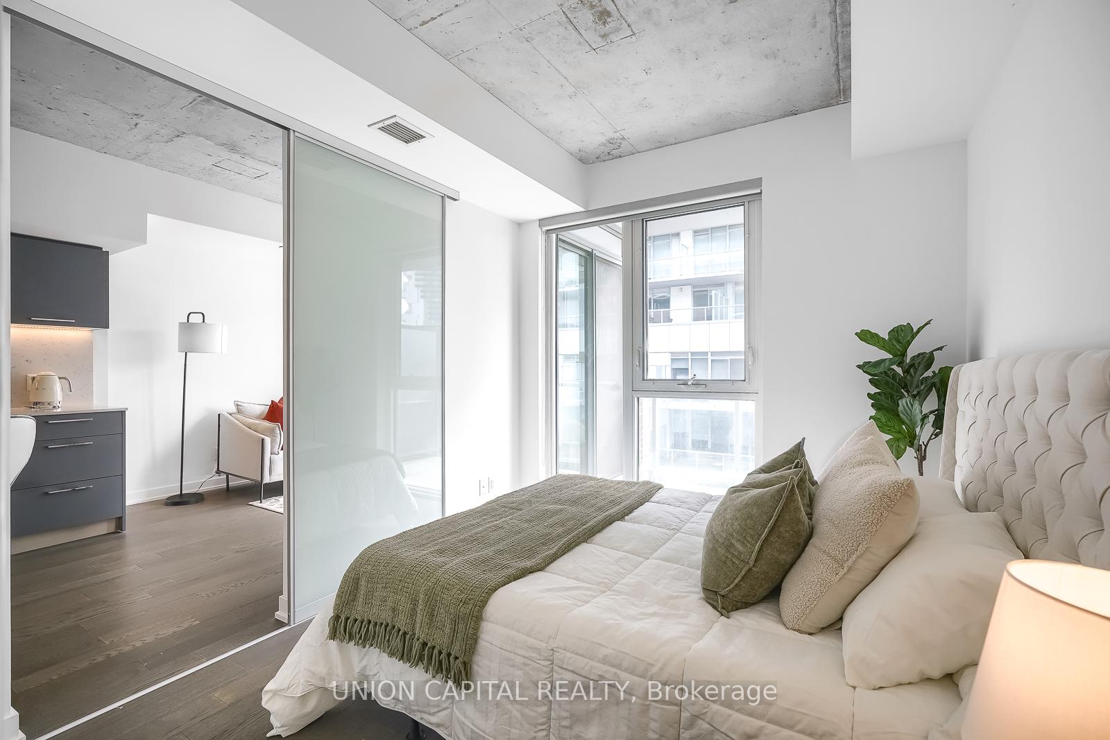 Photo 10 of Unit 615, 30 Baseball Place, Toronto, South Riverdale — HOMEH