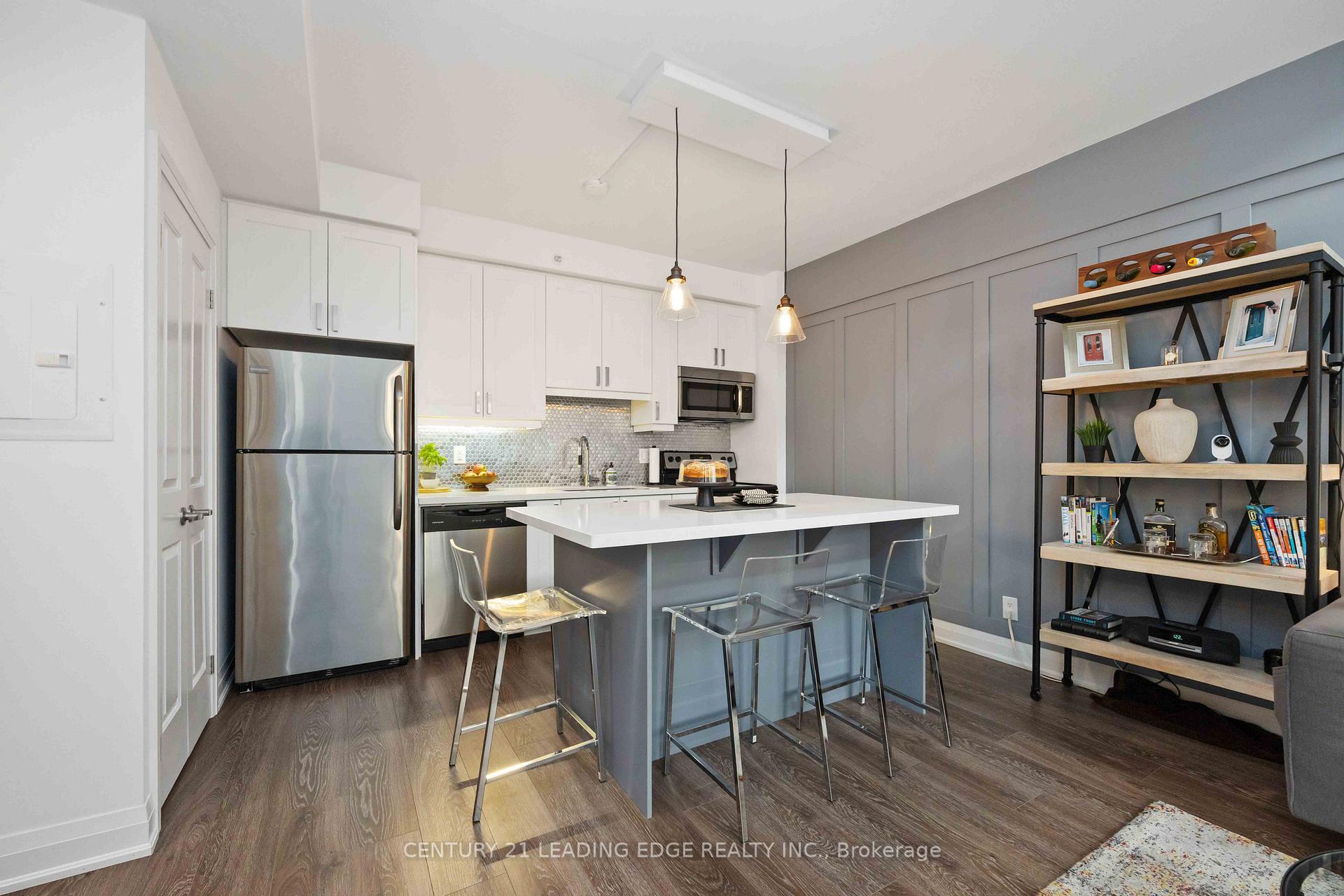 Photo 13 of Unit 114, 24 Woodstream Boulevard, Vaughan, West Woodbridge — HOMEH