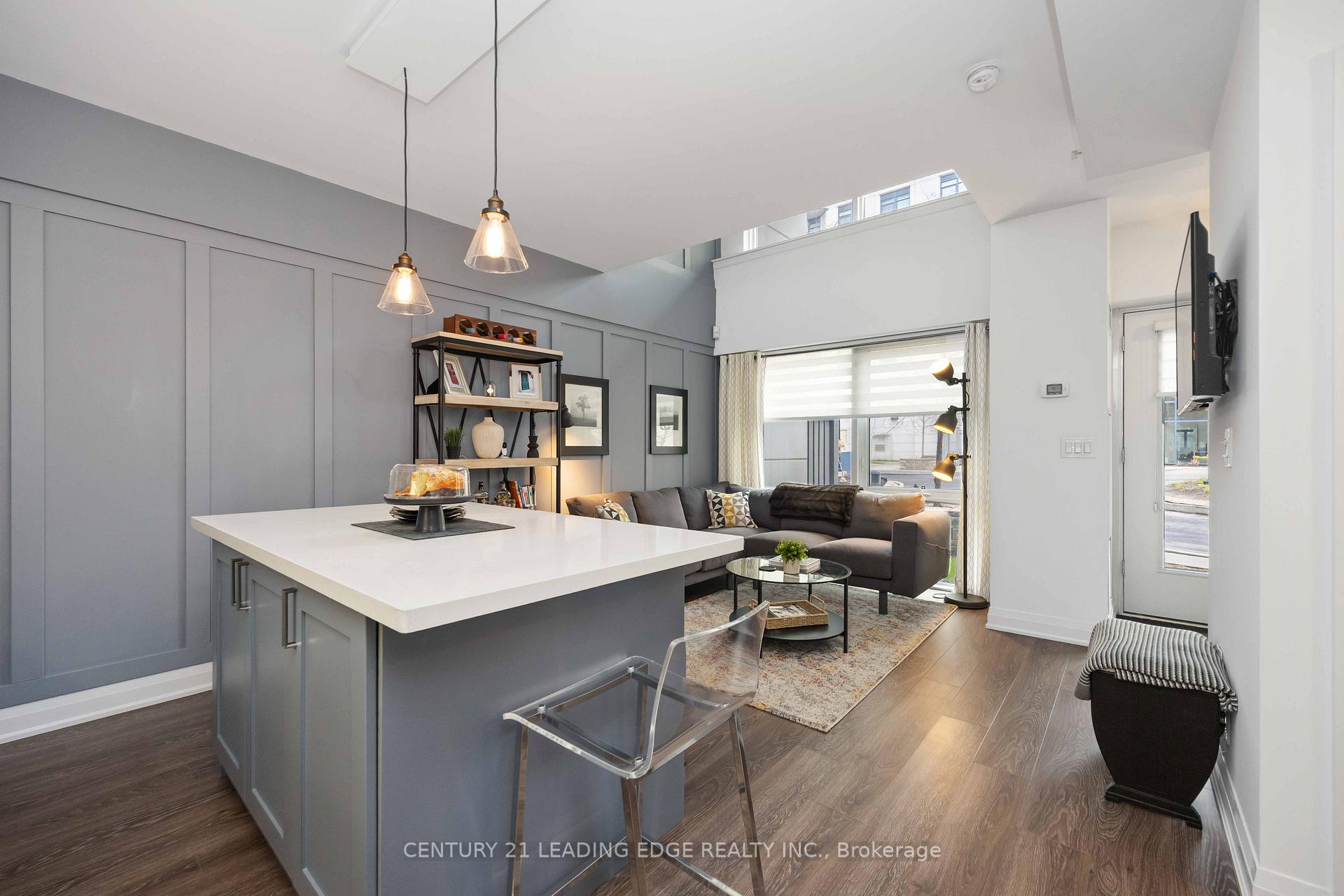 Photo 7 of Unit 114, 24 Woodstream Boulevard, Vaughan, West Woodbridge — HOMEH