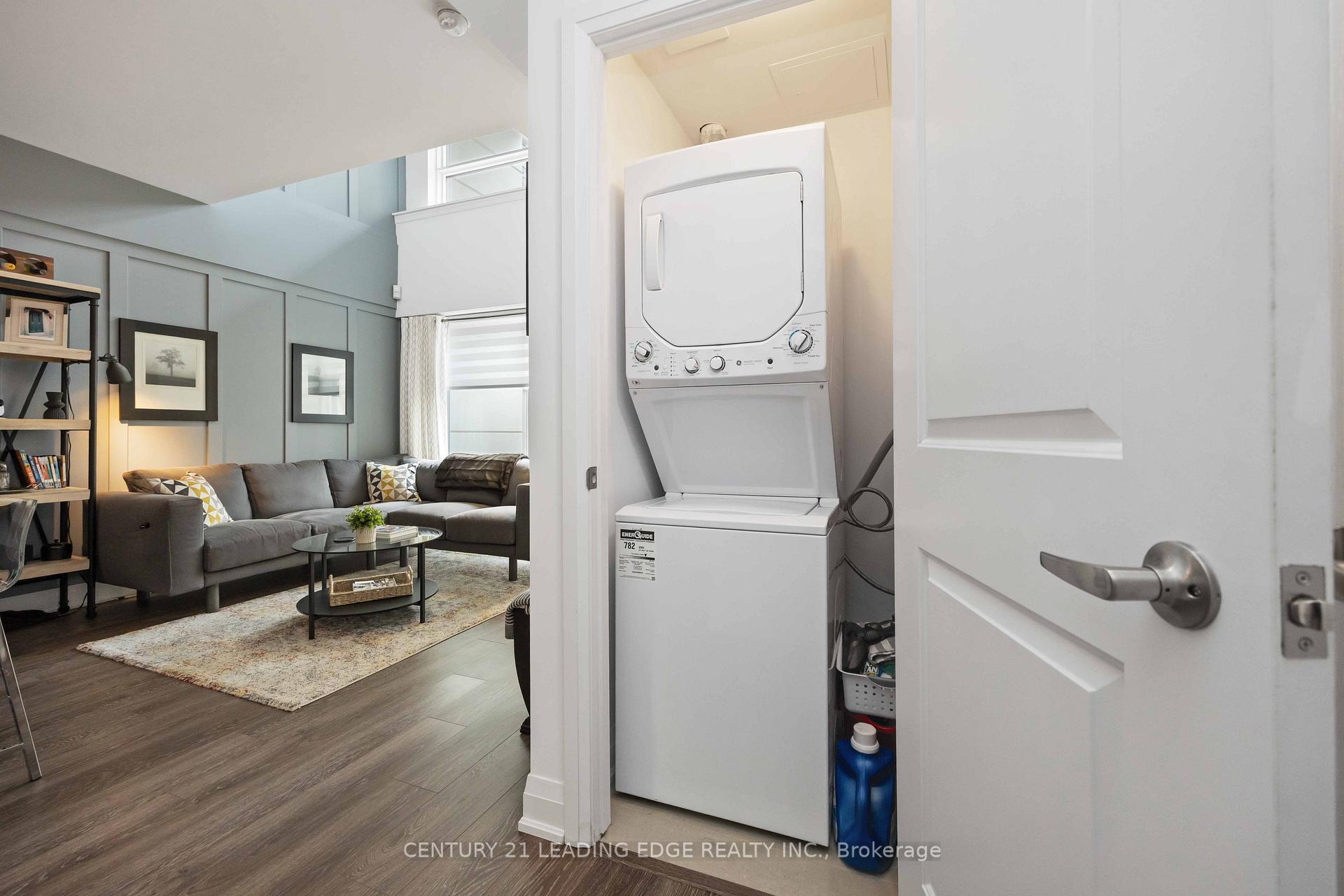Photo 10 of Unit 114, 24 Woodstream Boulevard, Vaughan, West Woodbridge — HOMEH