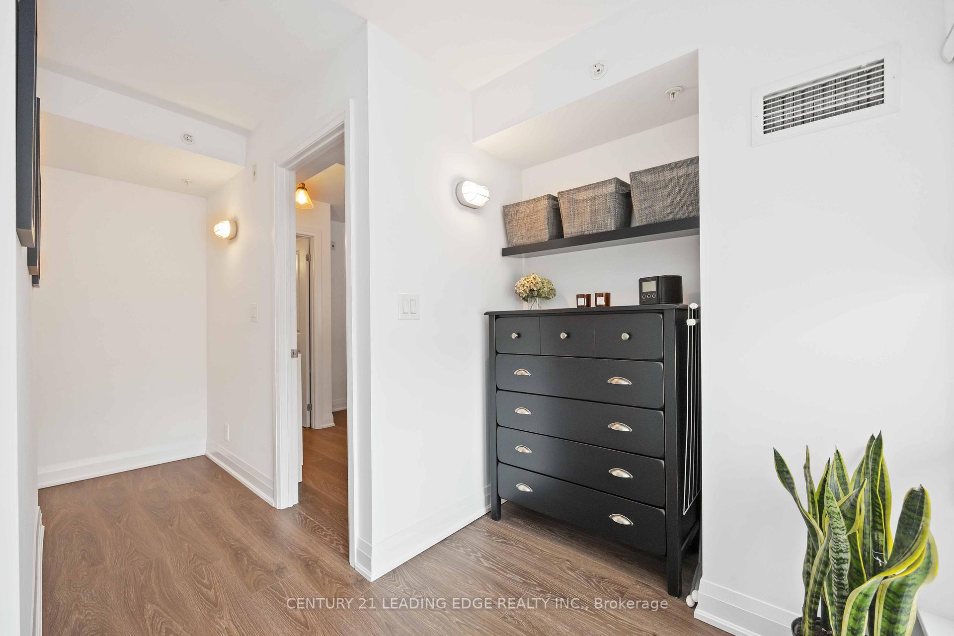 Photo 9 of Unit 114, 24 Woodstream Boulevard, Vaughan, West Woodbridge — HOMEH